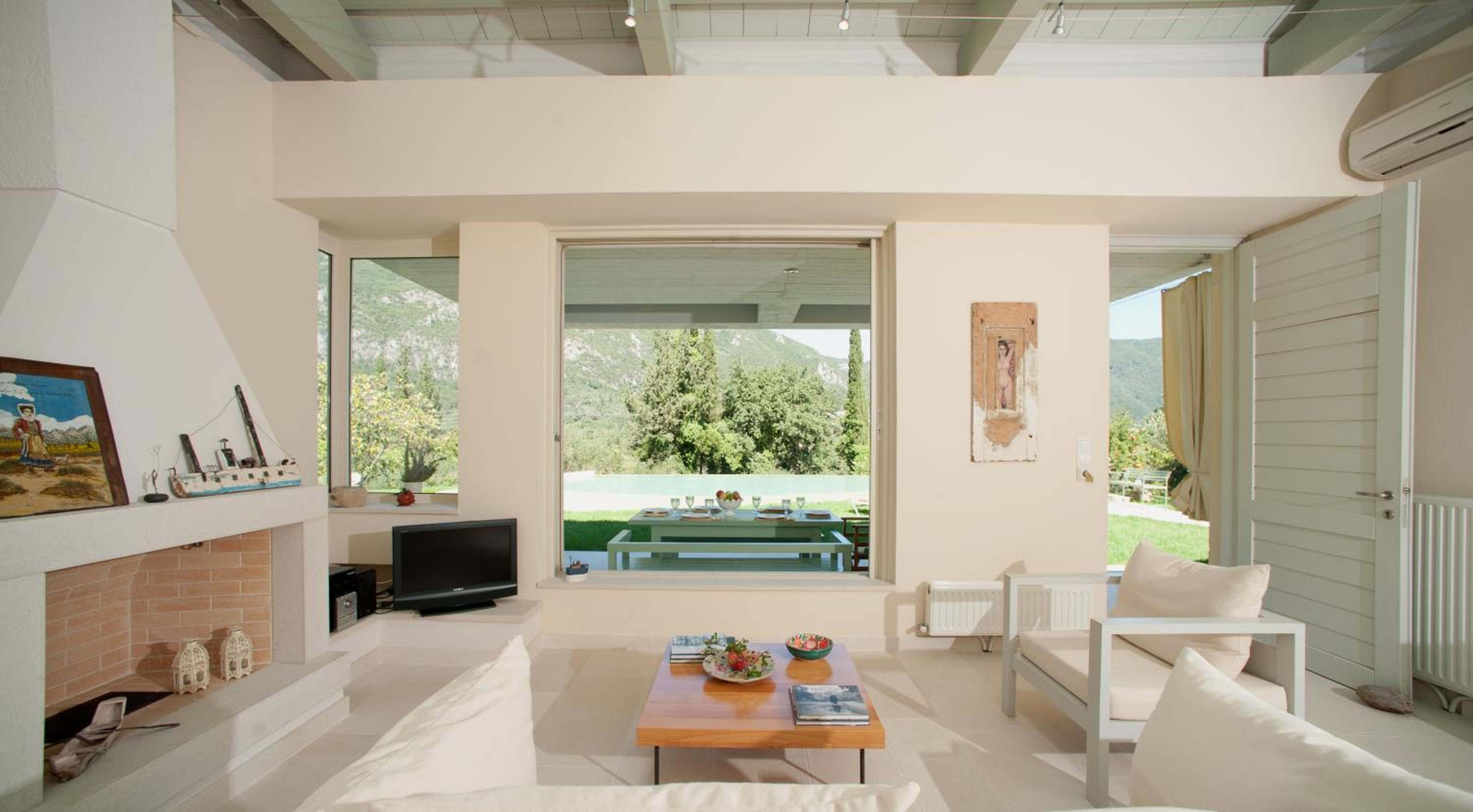 Villa Rodia view 4