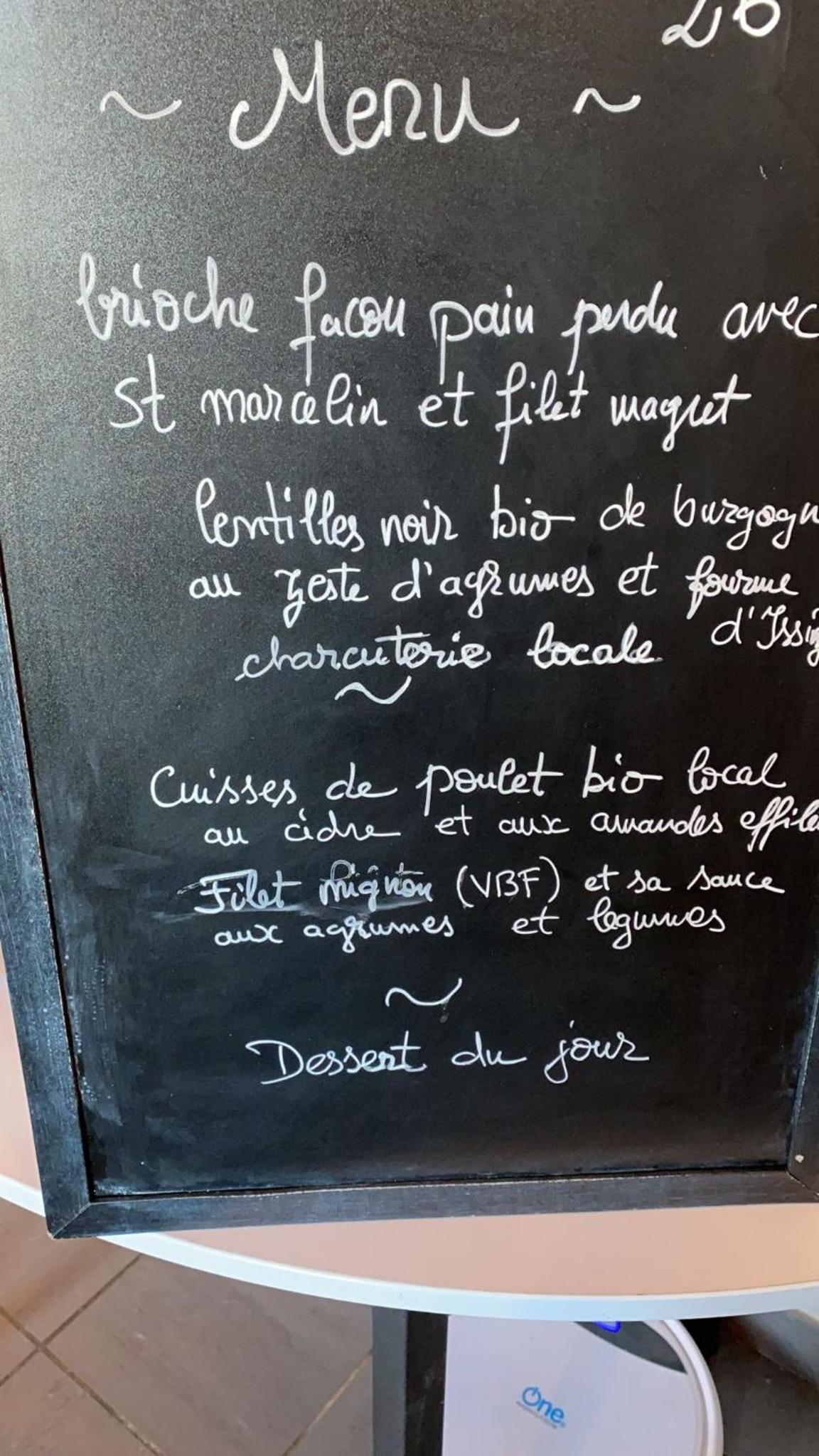 restaurant