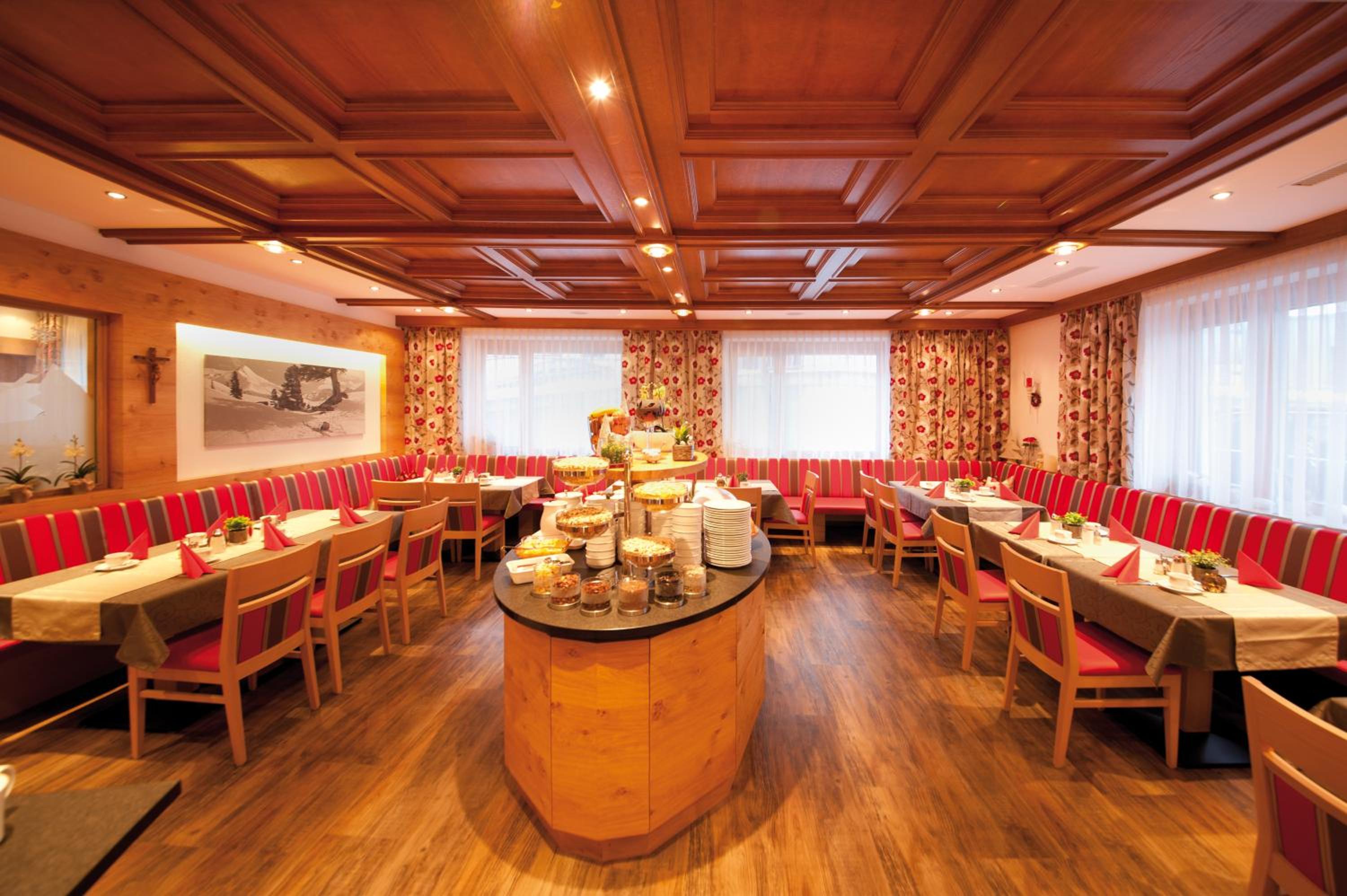 Hotel Garni Binta