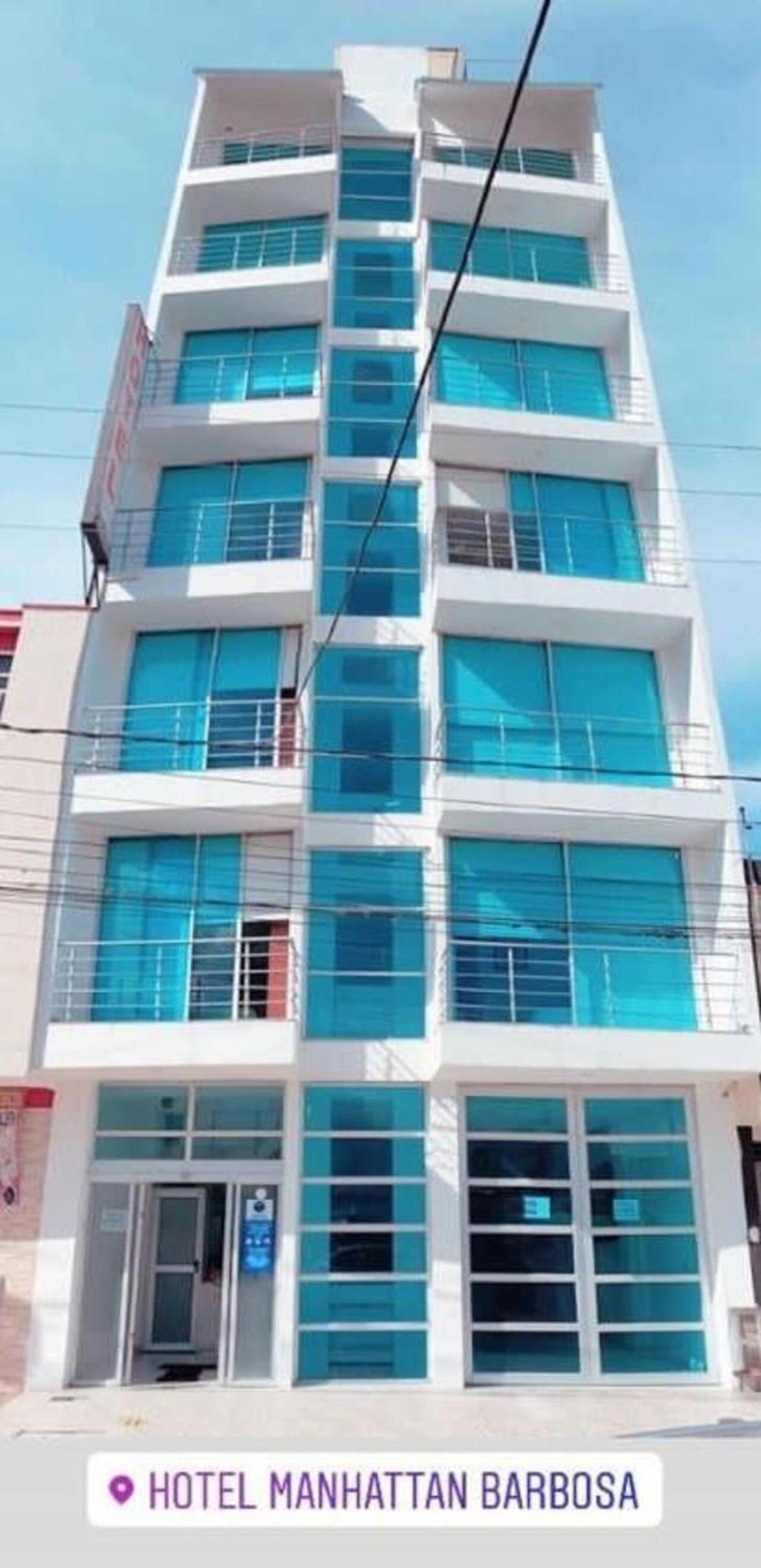Hotel Manhattan Barbosa - Image 1