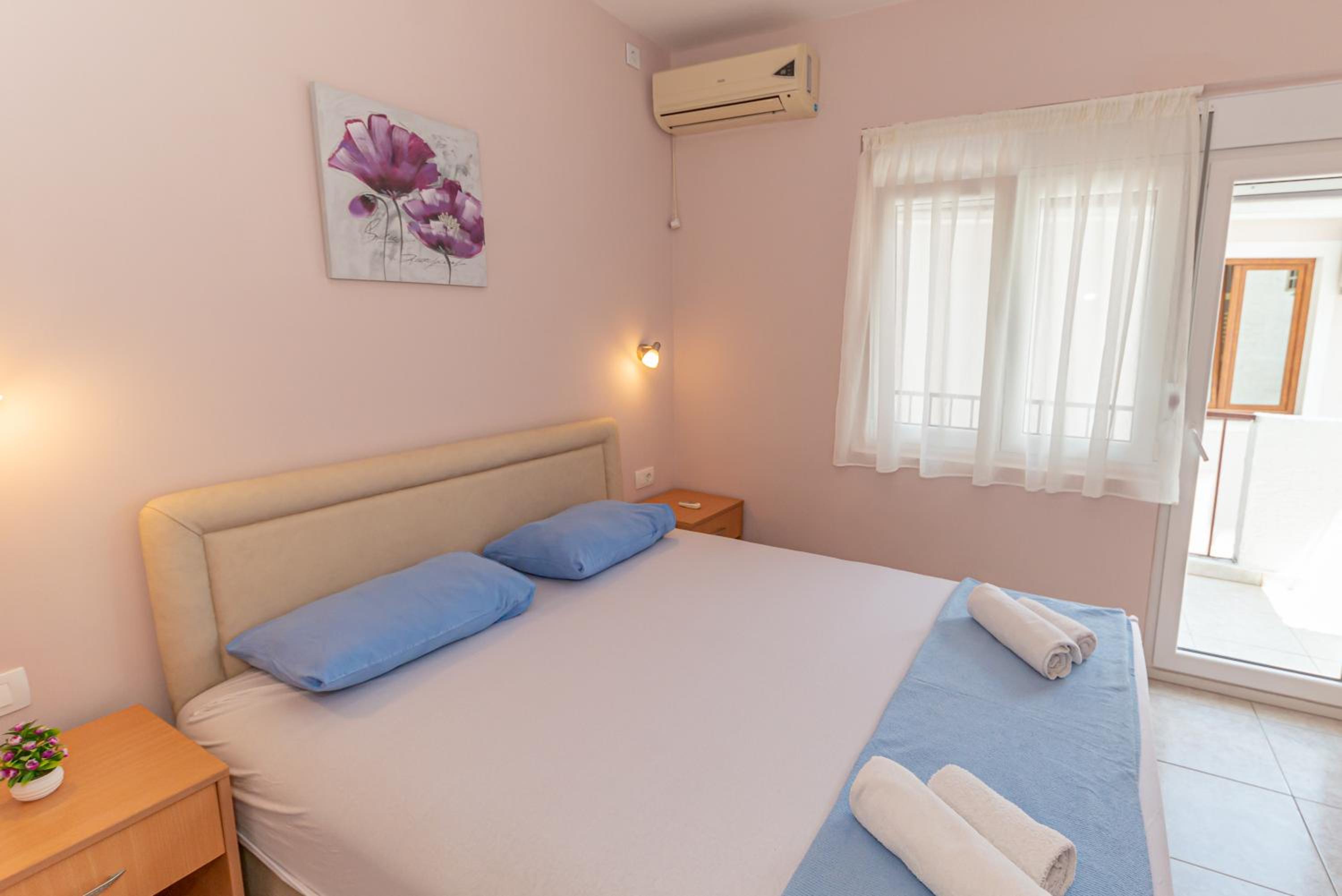 Apartments Vjera Petrovac view 5