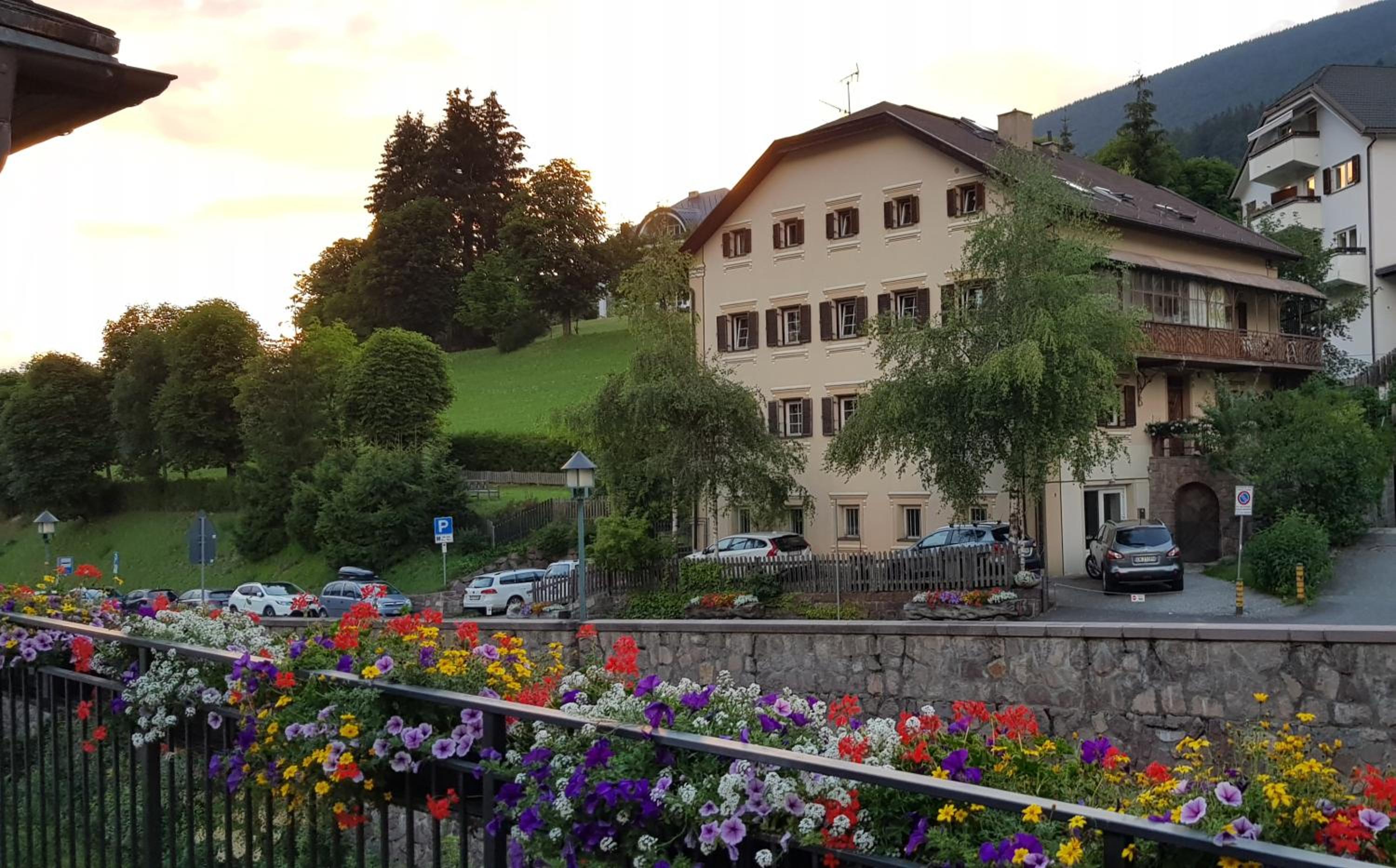 ATI Appartamento stile Chalet dell 800 nel cuore di Ortisei view 2