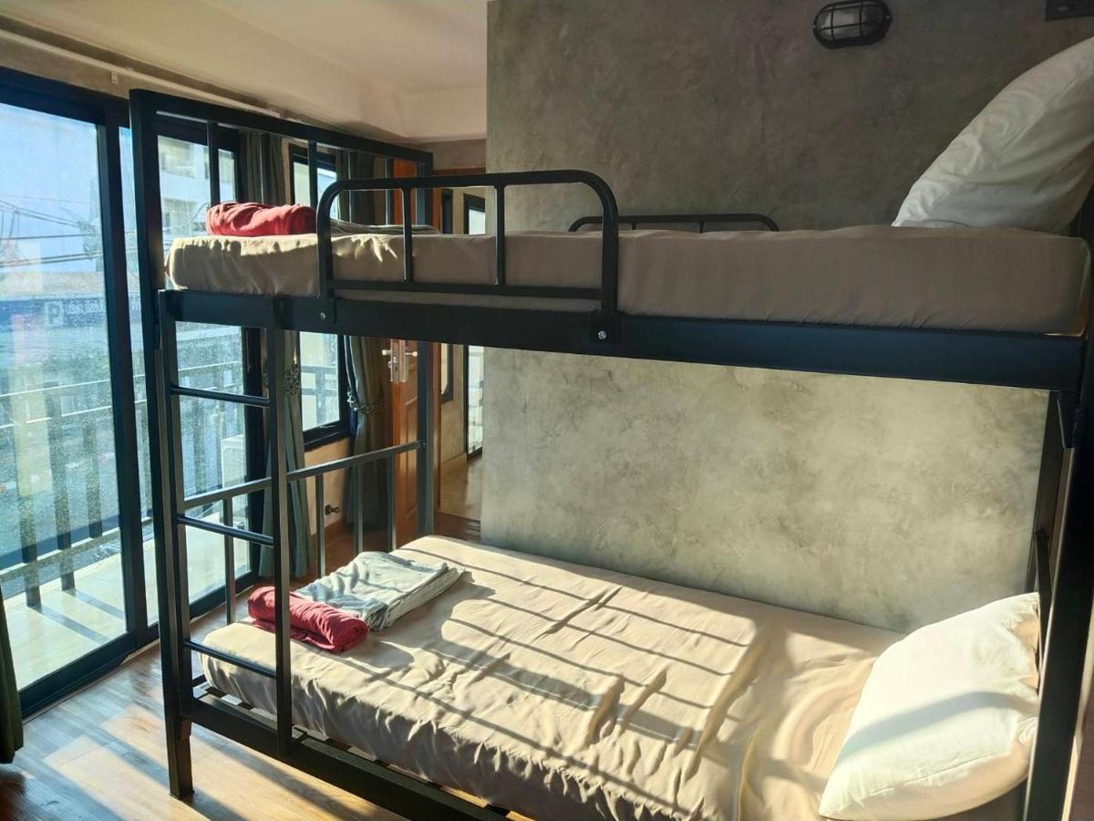 BURI Hotel And Hostel