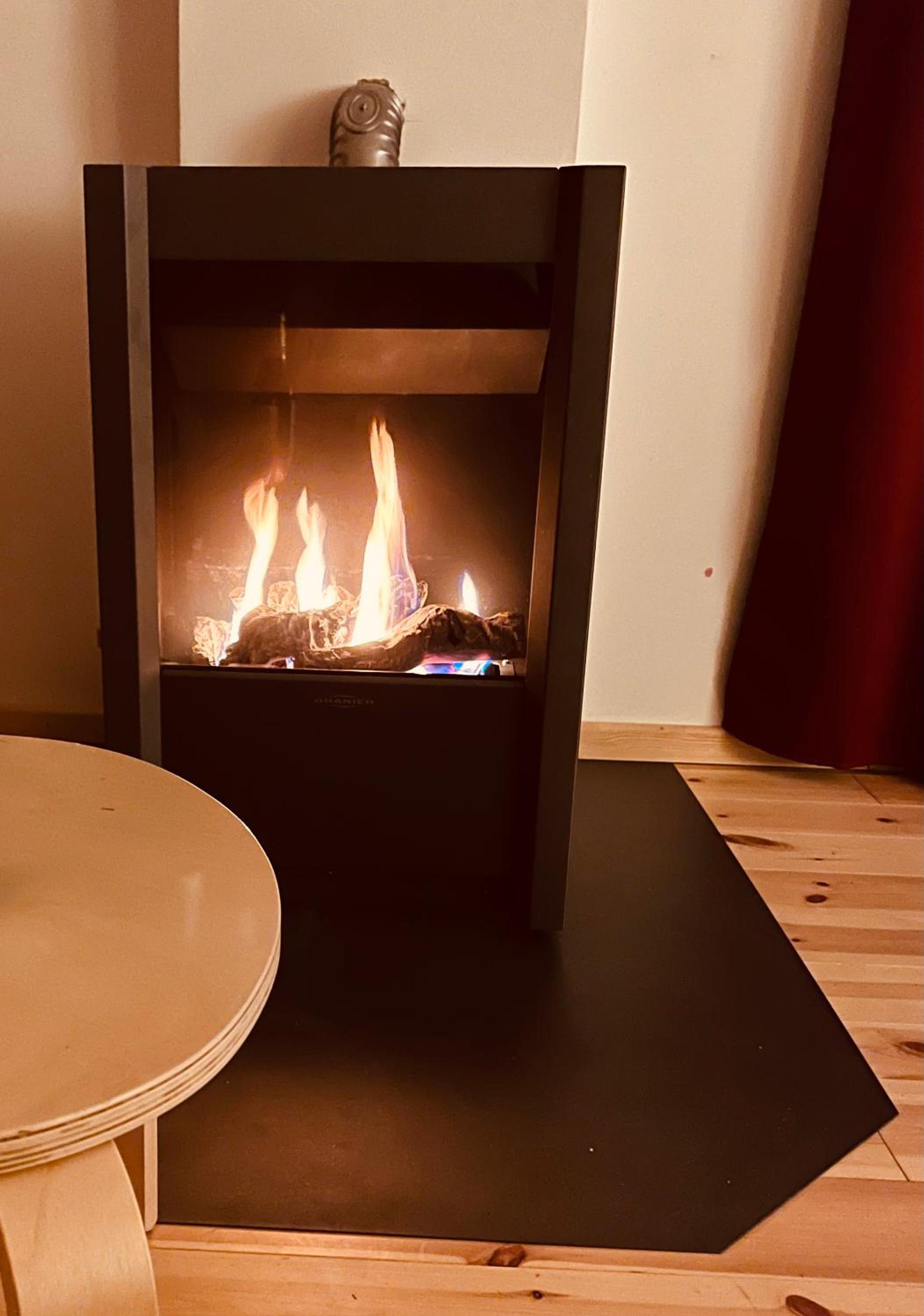 Haus am See mit Steg, Boot, Kamin und Sauna - Mecklenburgische Seenplatte