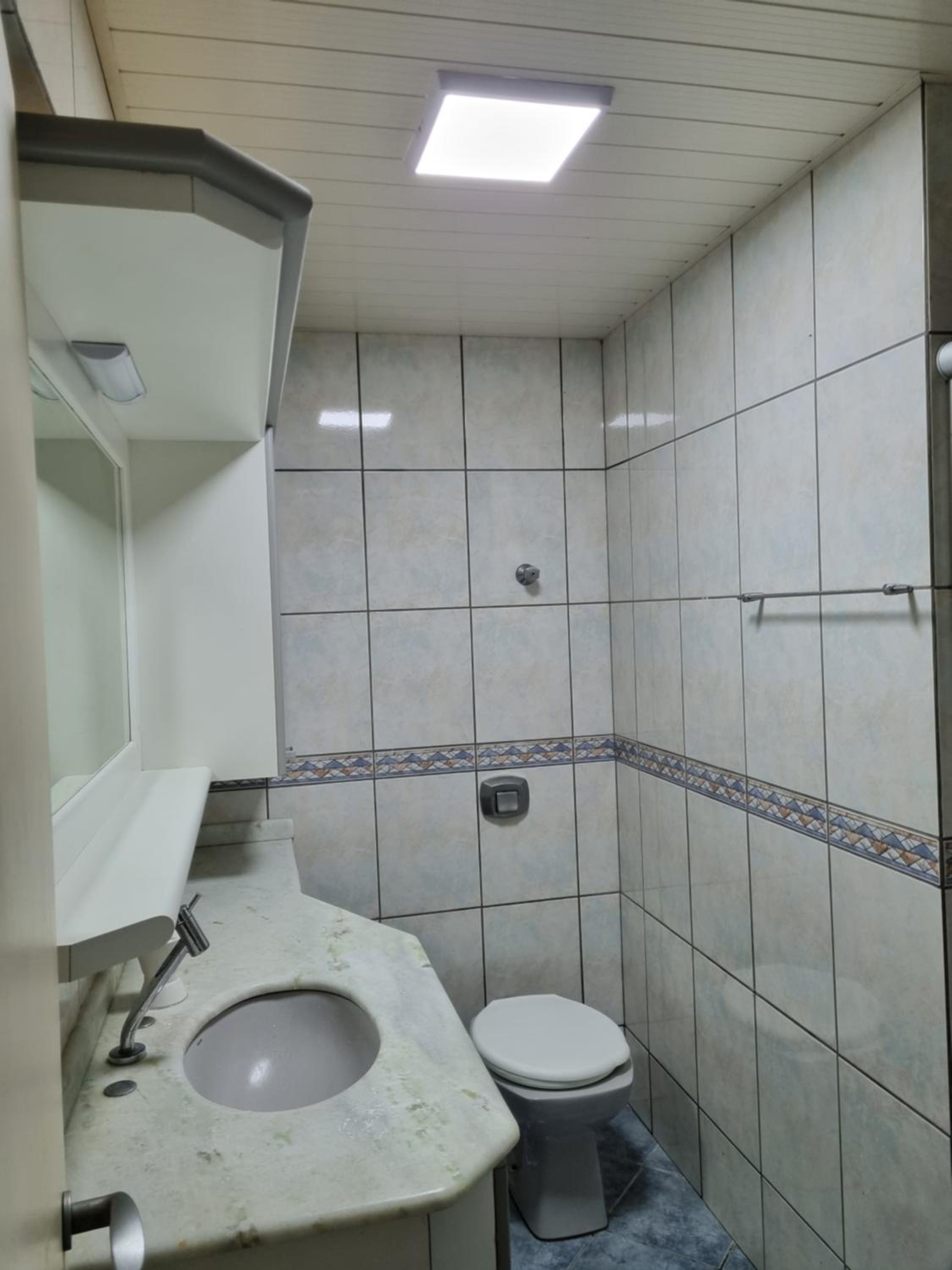 Apto Av Brasil Quadra mar