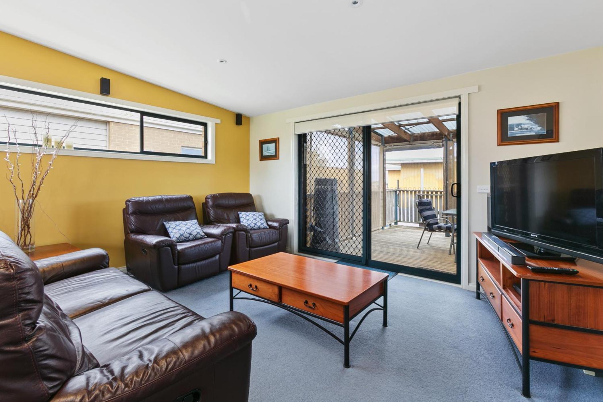 Apollo Bay Hideaway 5 minute walk to the beach