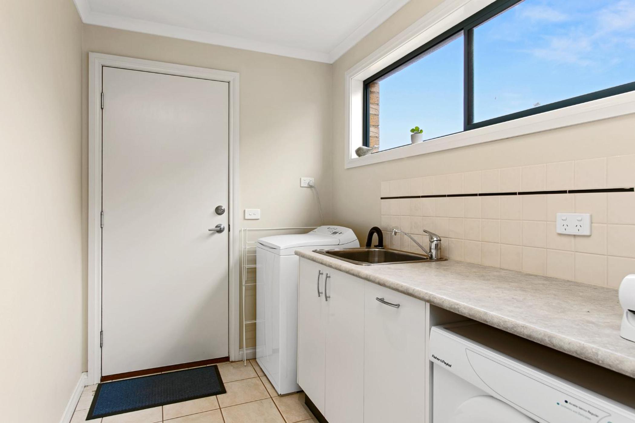 Apollo Bay Hideaway 5 minute walk to the beach