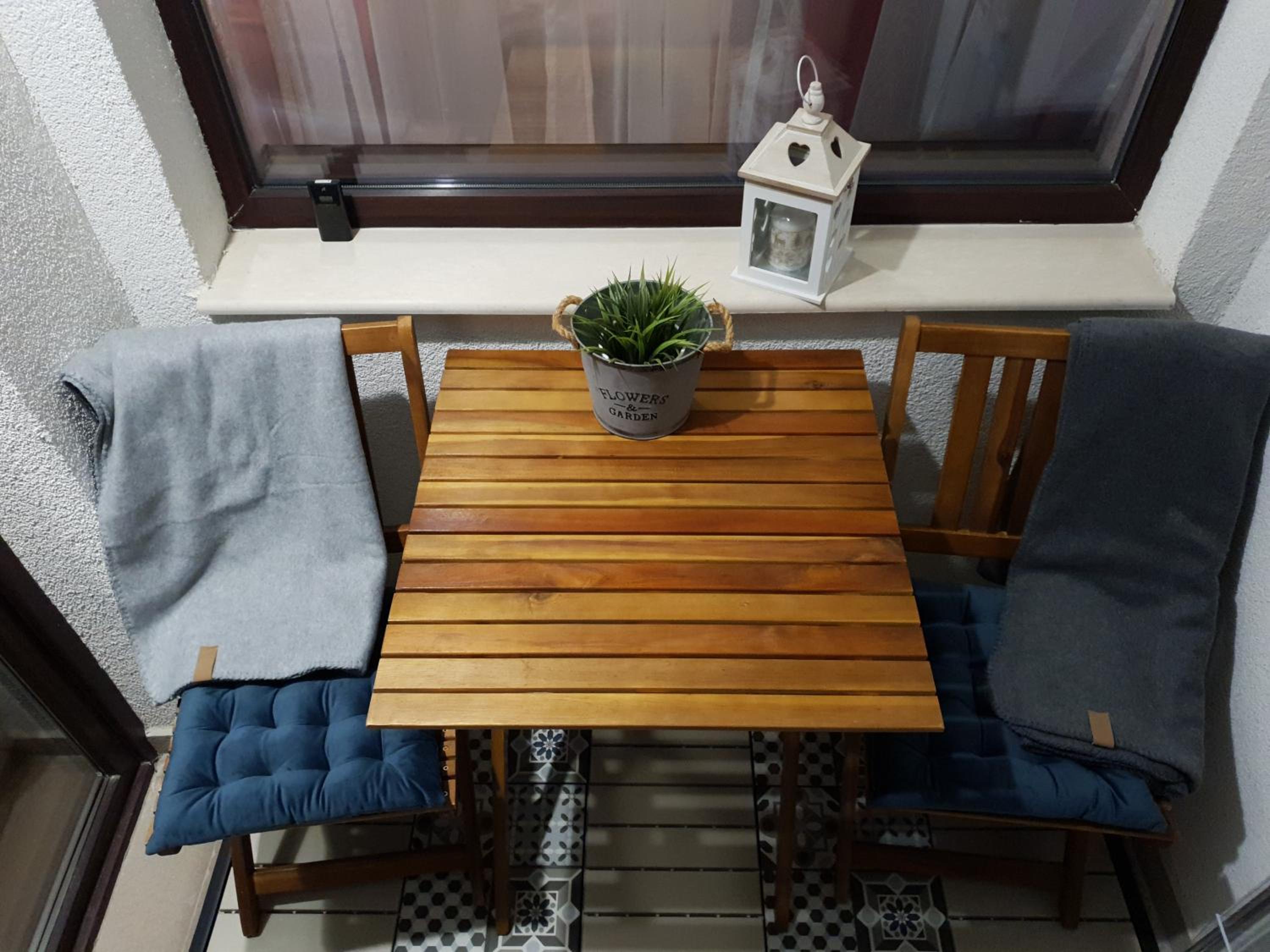 balance & terrace