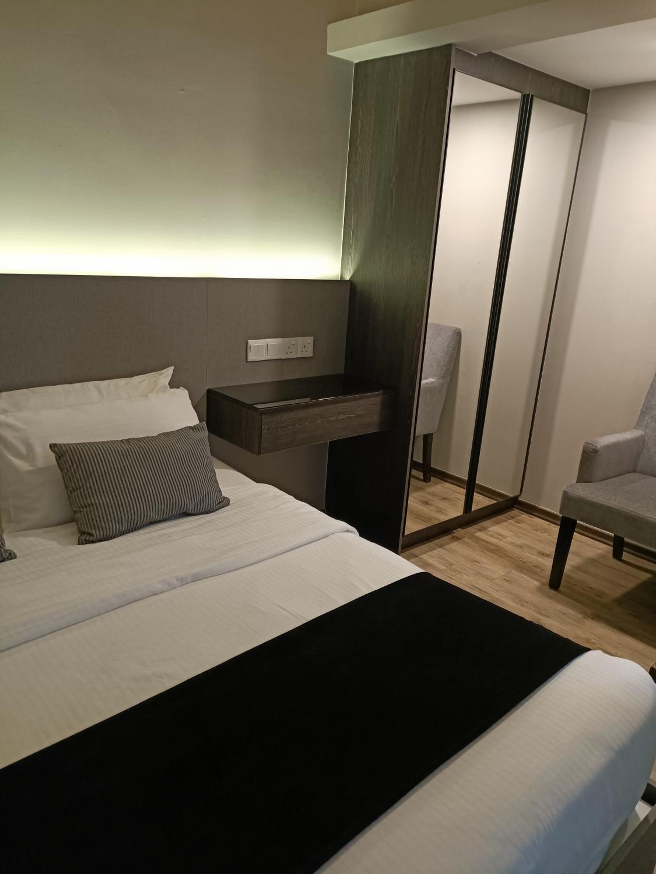Maritime Luxury Two Bedroom Suite Karpah Signh Drive photo 6