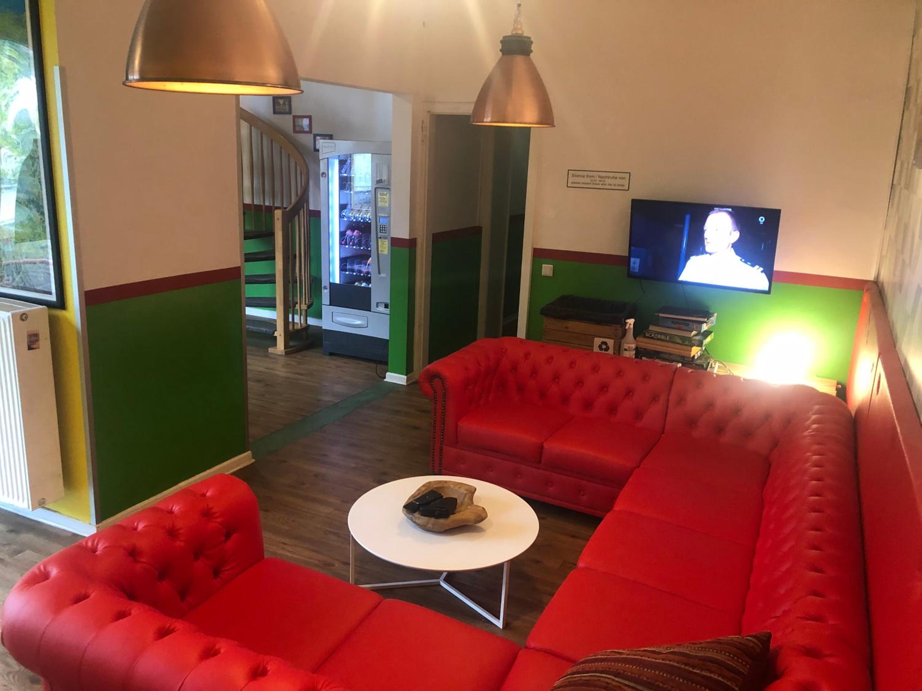 lounge
