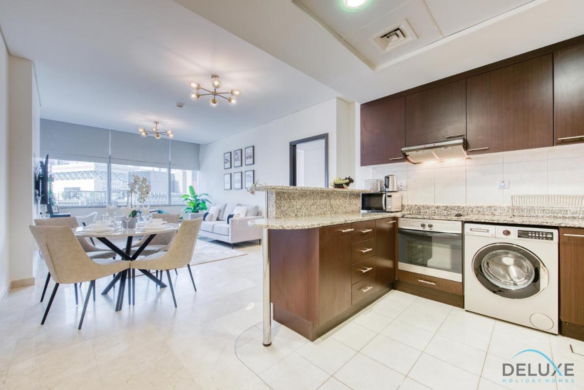 Dreamy 1BR at Sky Gardens DIFC by Deluxe Holiday Homes