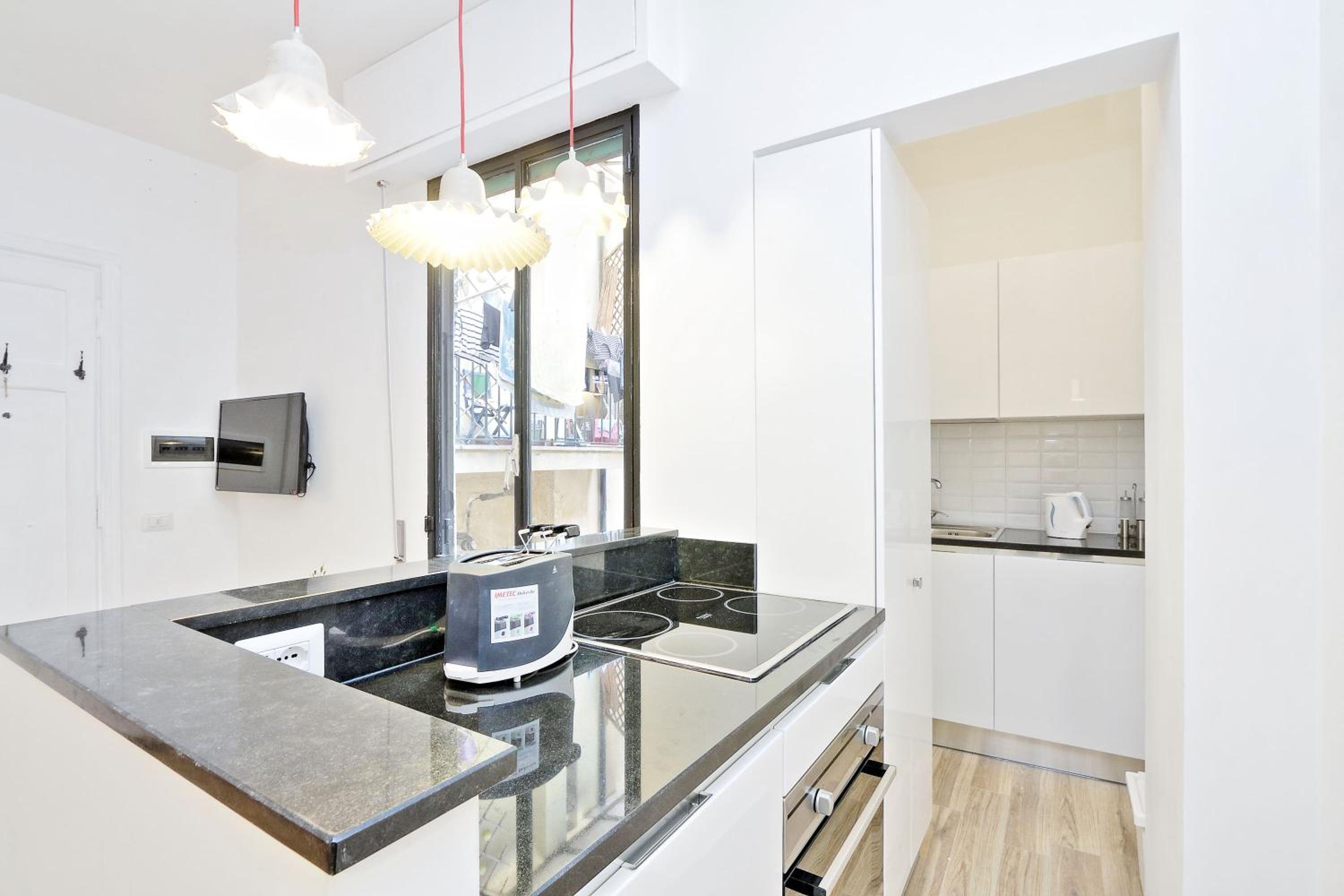 Monti Apartments - My Extra Home