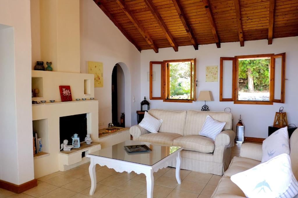 Villa Paparouna view 3