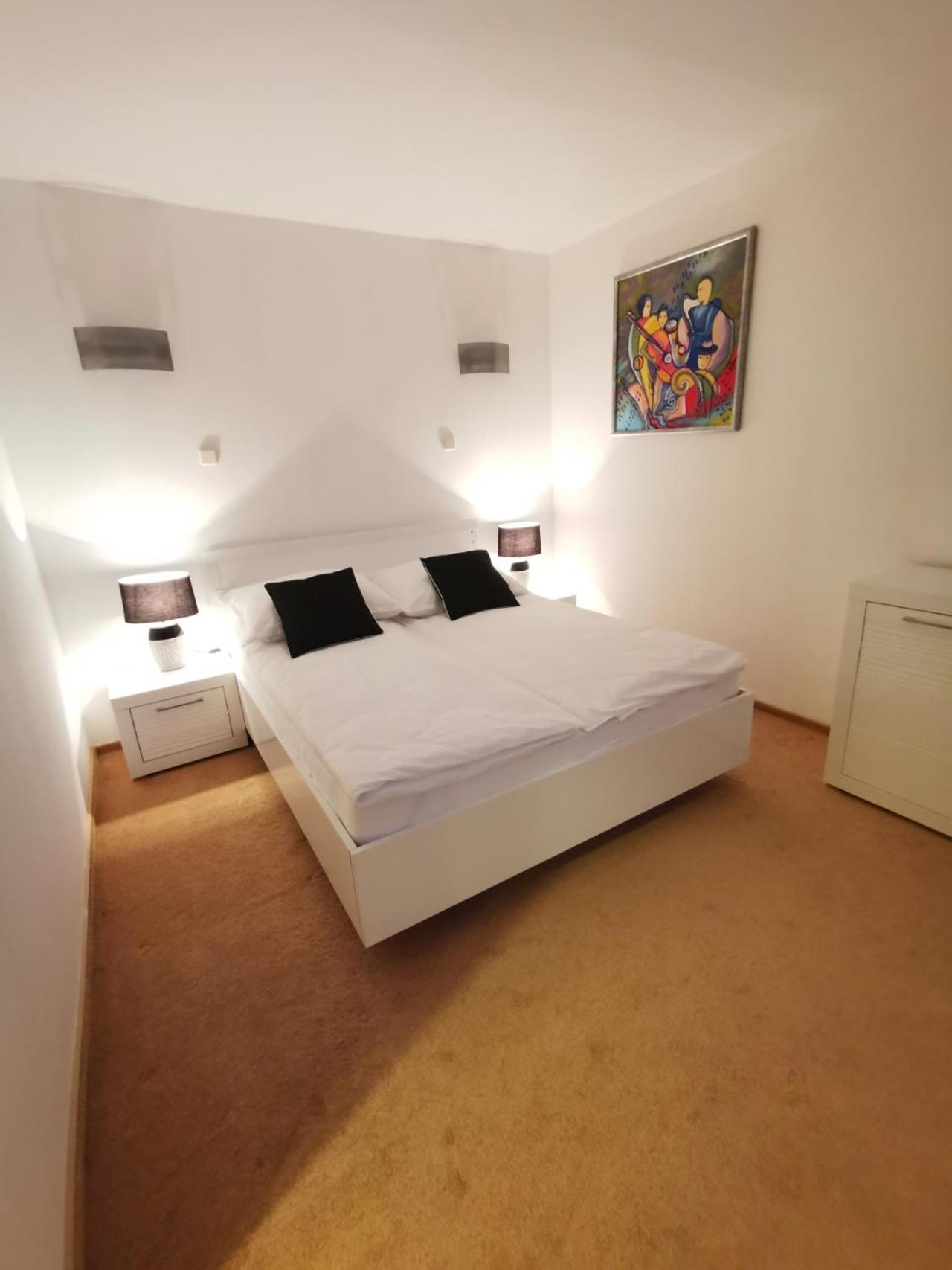 Uroczy apartament przy deptaku z parkingiem., photo 2