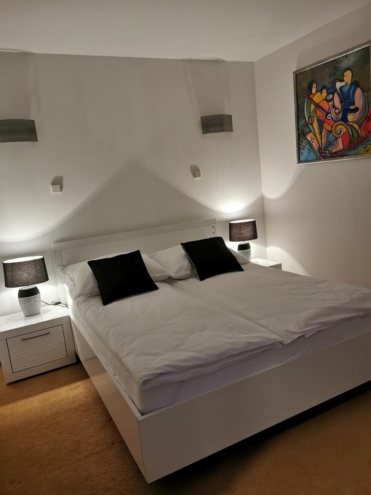 Uroczy apartament przy deptaku z parkingiem., photo 13