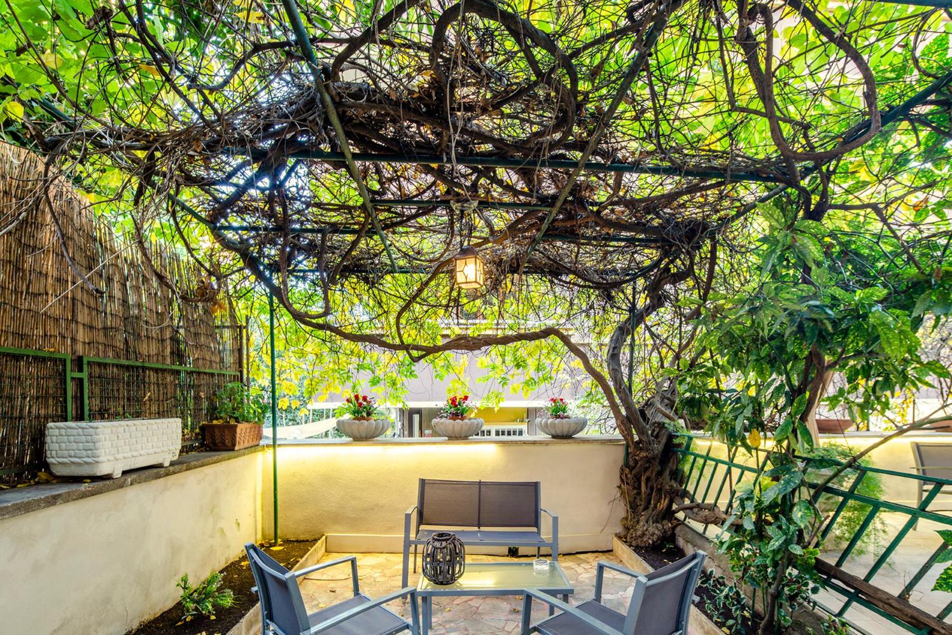 GARDEN HOUSE - Luxury Guest House - Self check-in only photo 5