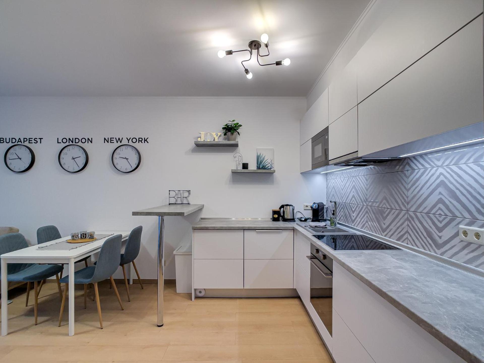 Duna Terrace Apartment view 3