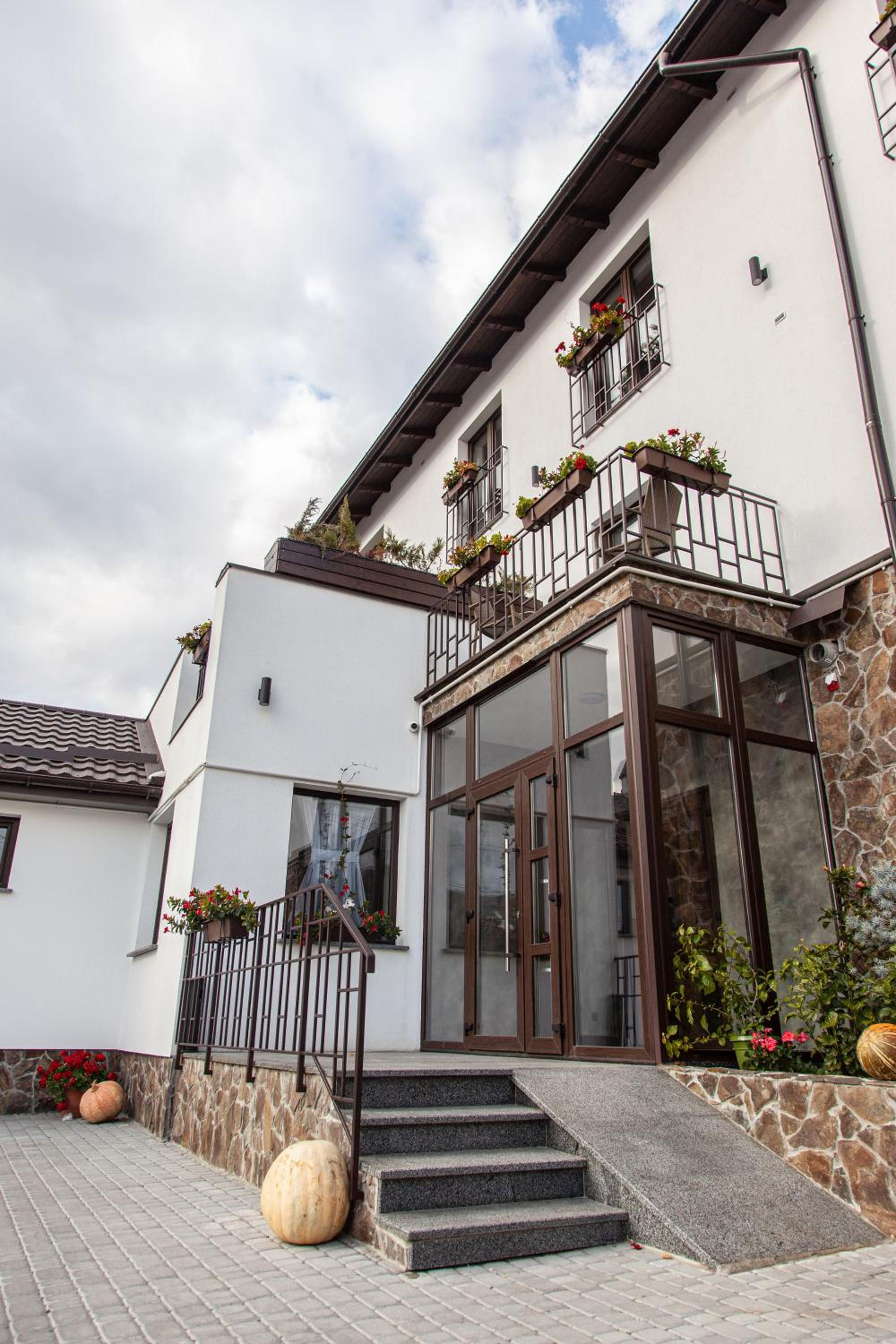 Villa crocus view 2