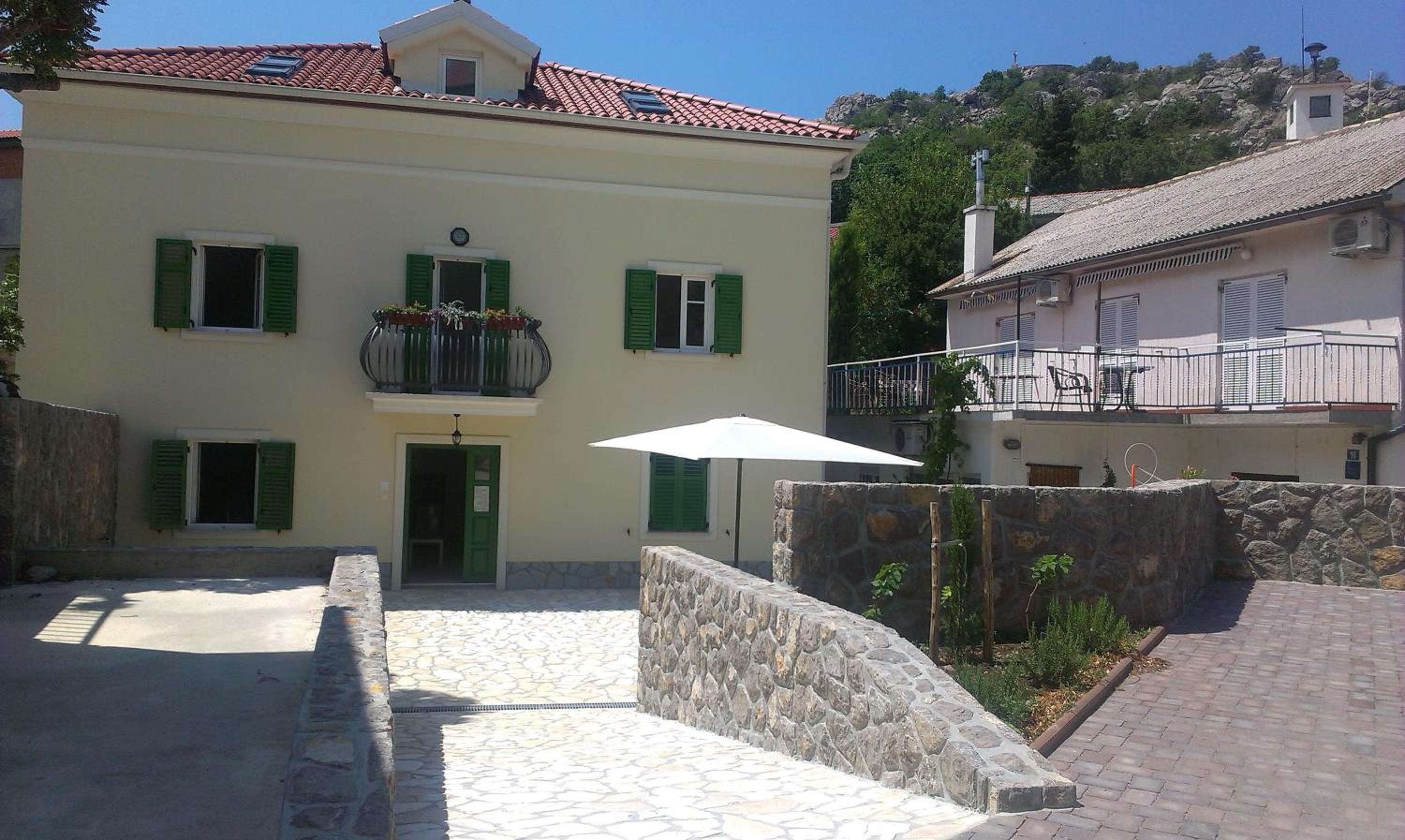 Apartment Barbina Kaštelina