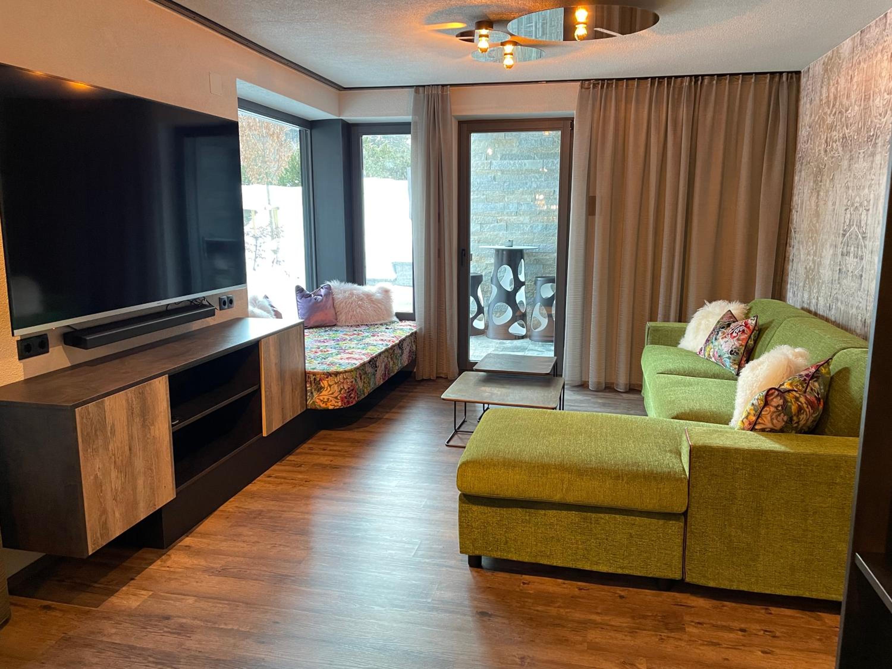Luxury Apart Sailers