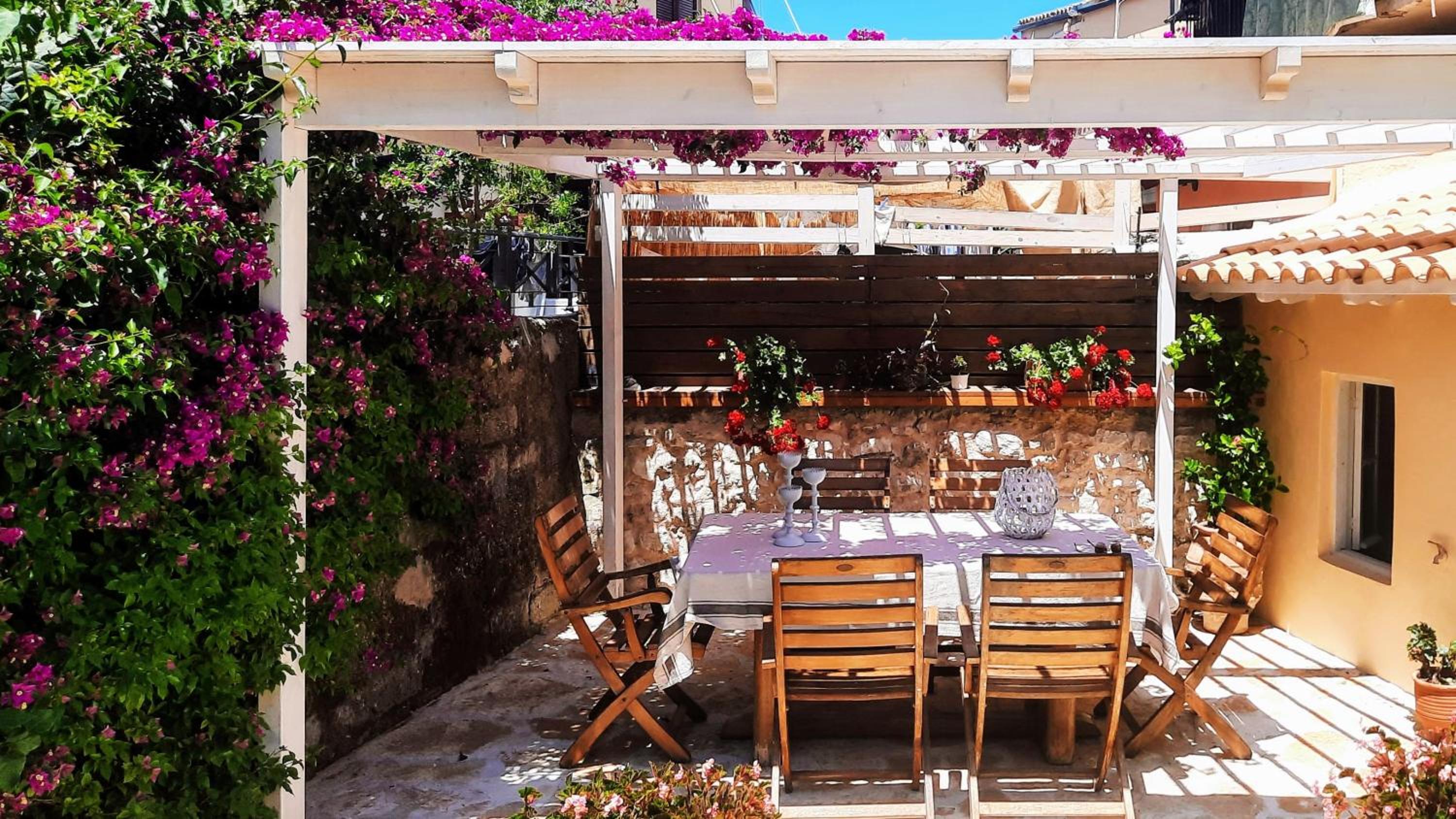 thomais house corfu
