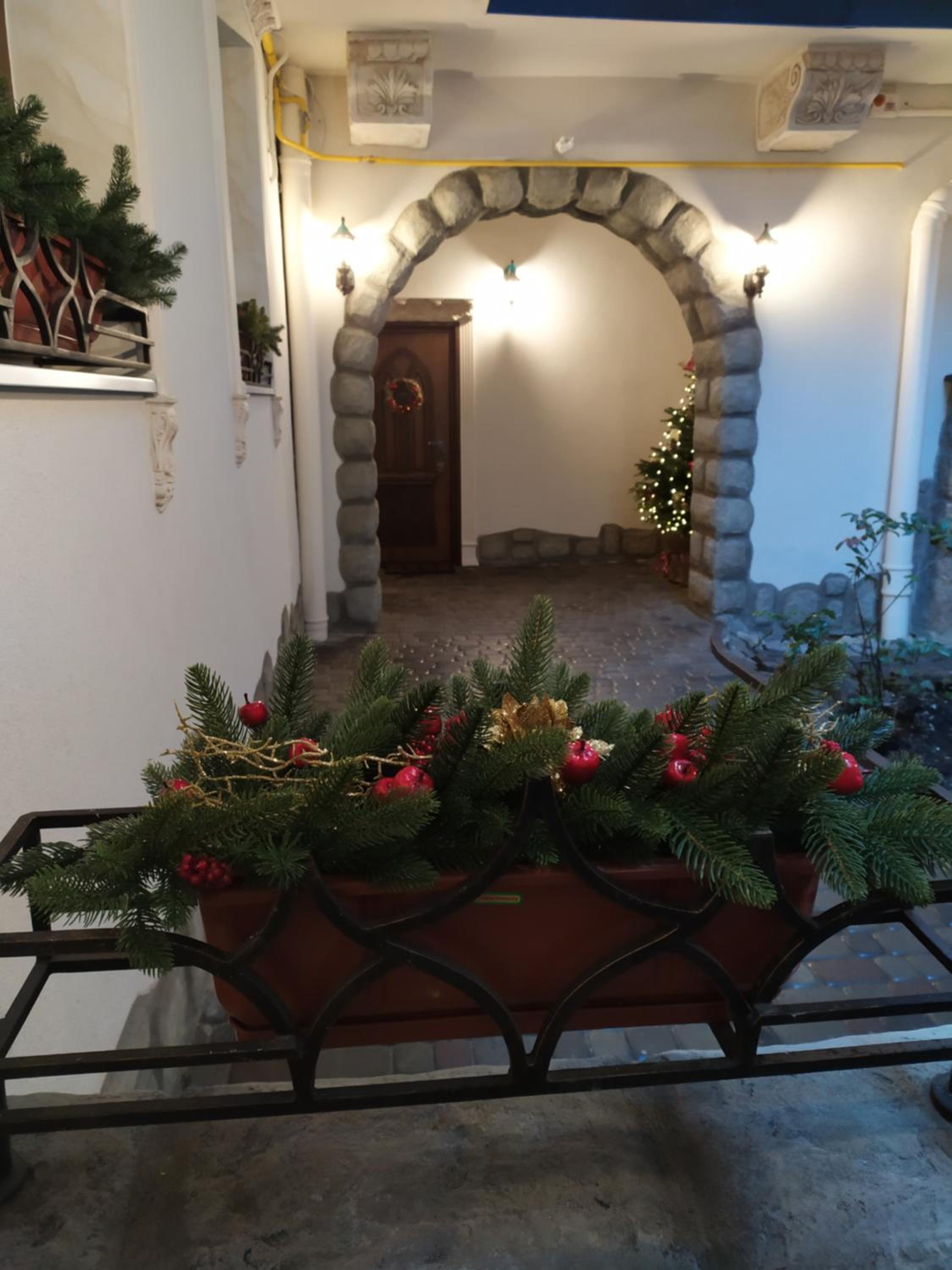 Photo 33