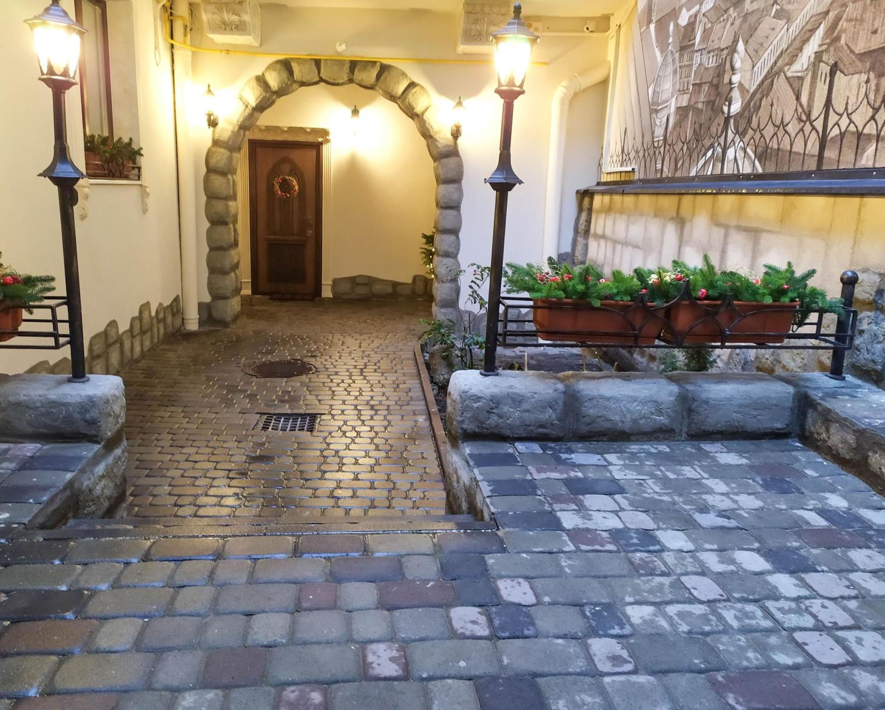 RynOK 25 Modern Lviv Center view 2
