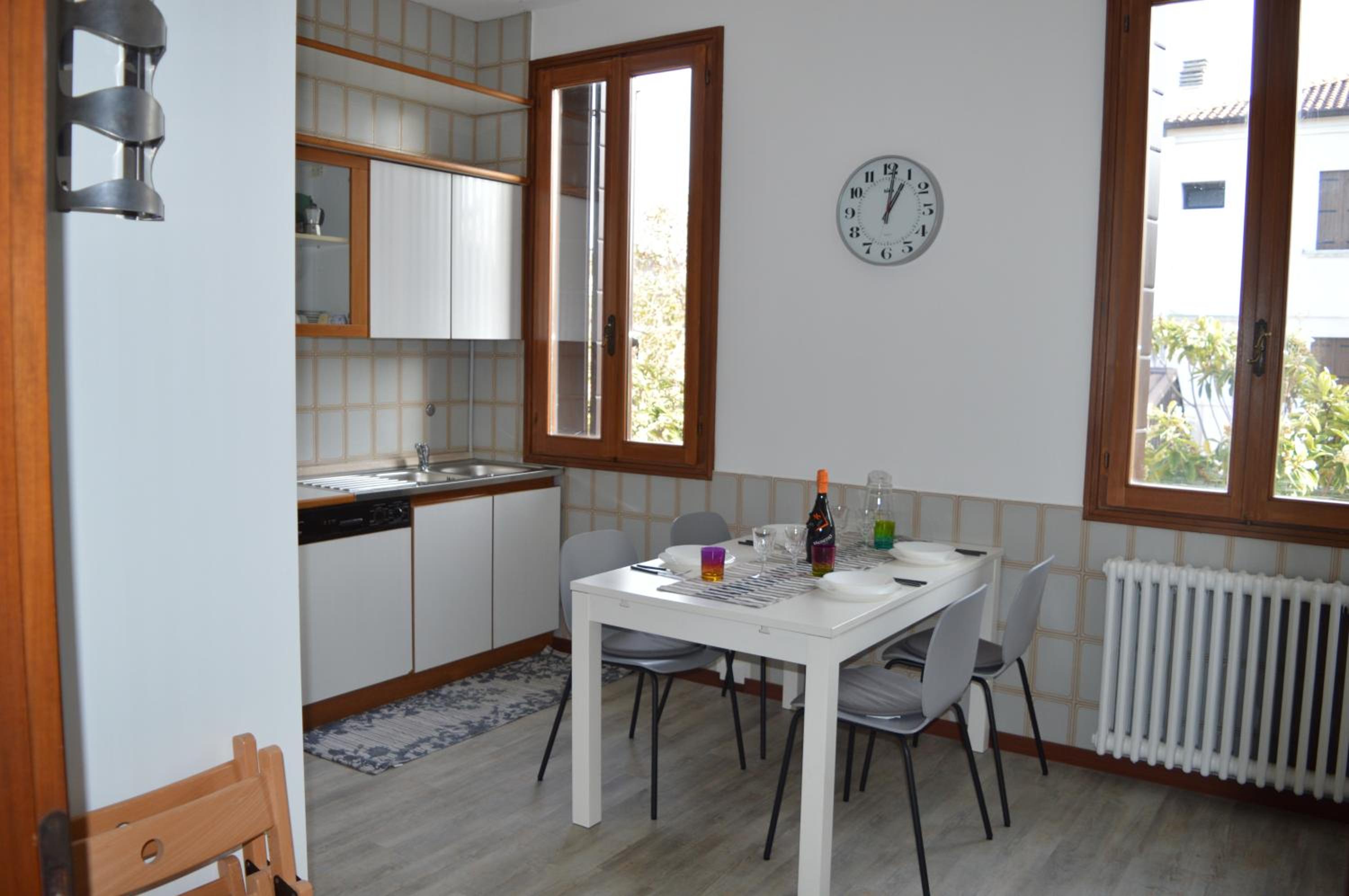 Noemi Venice Home view 5