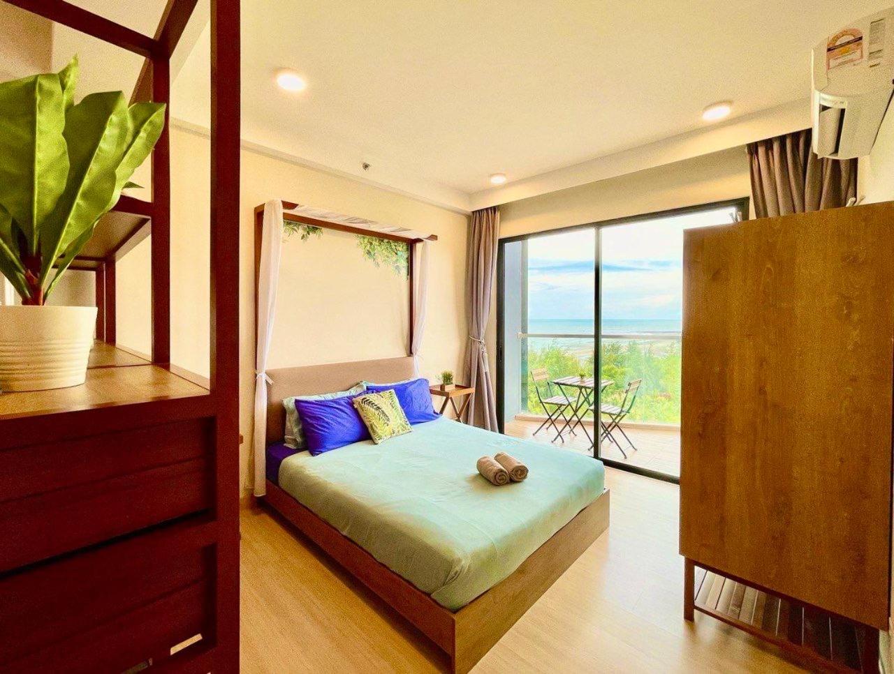 TIMURBAY SEAFRONT RESIDENCE by L'amour Home photo 8