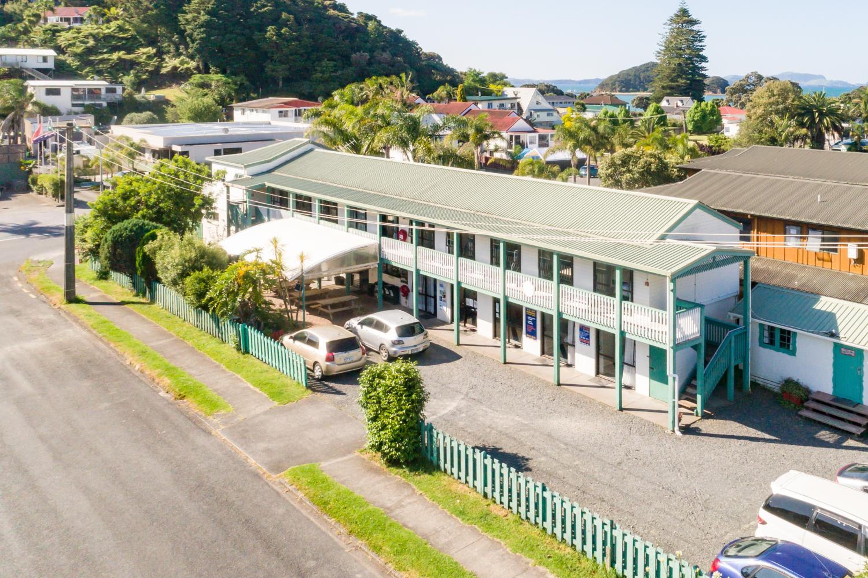 Bay of Islands Lodge