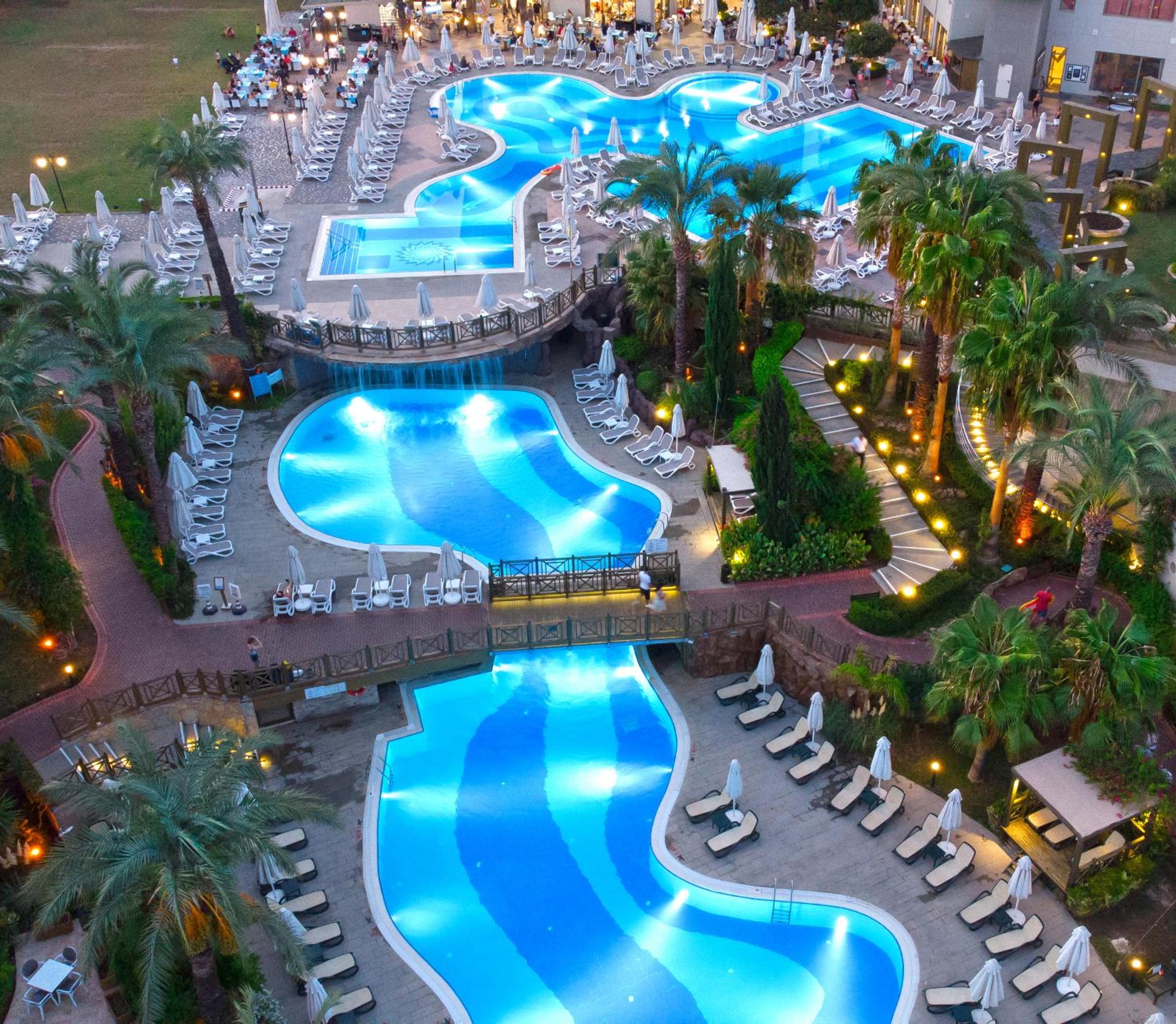 Novum Garden Side Hotel
