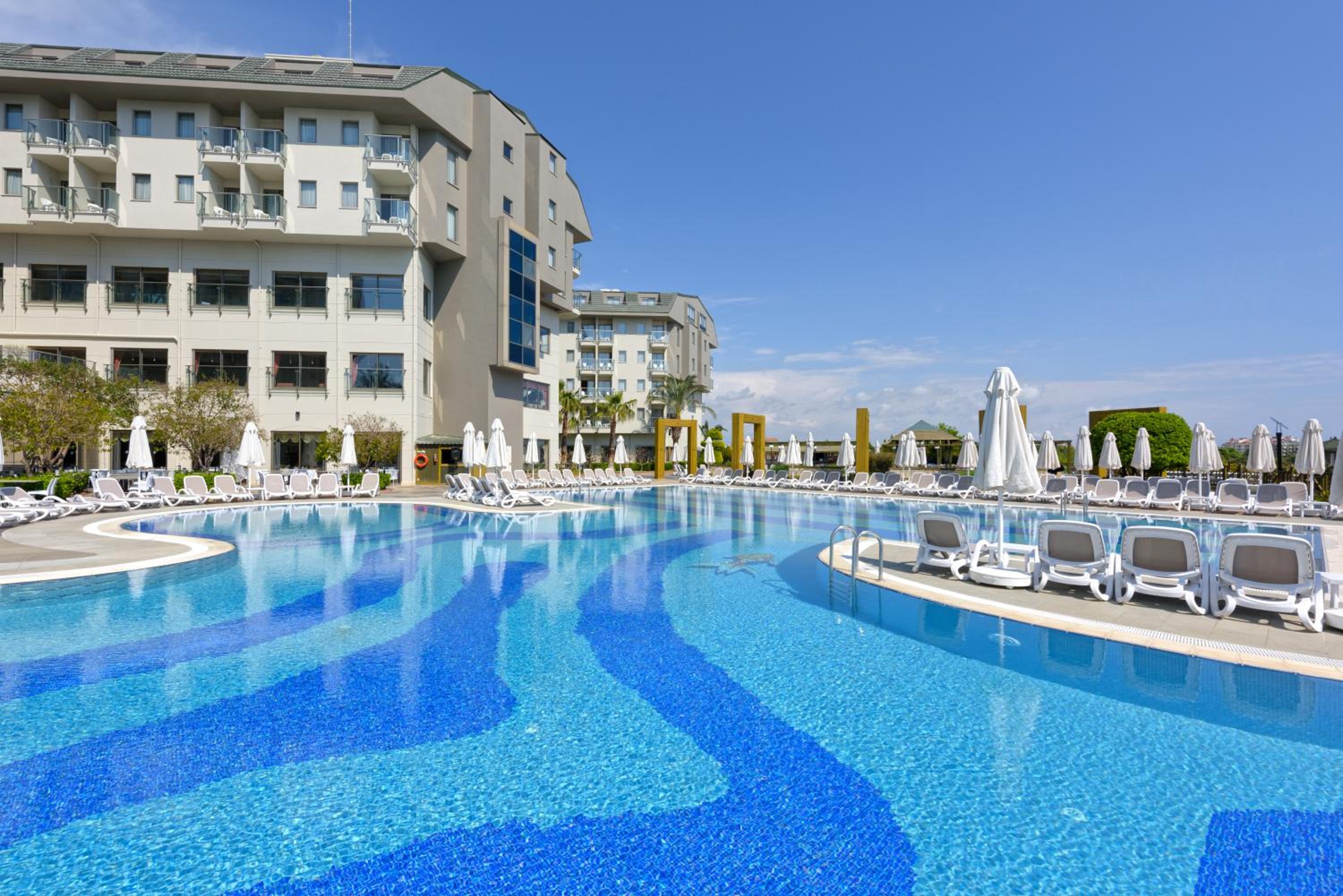 Novum Garden Side Hotel