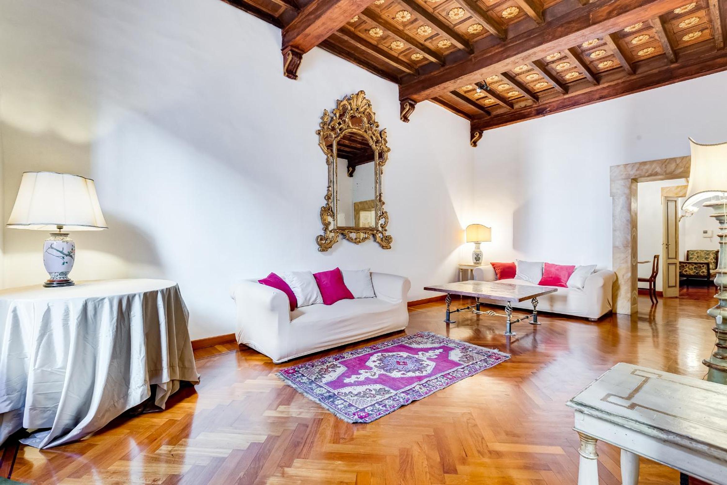 Historical apartment few steps from Piazza Navona