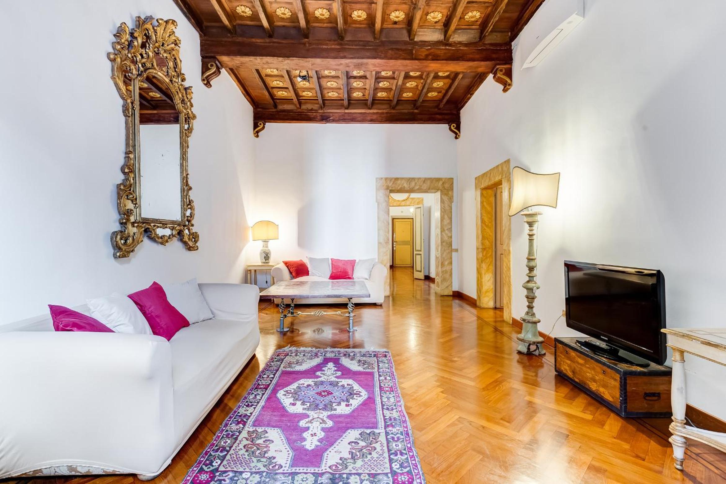 Historical apartment few steps from Piazza Navona