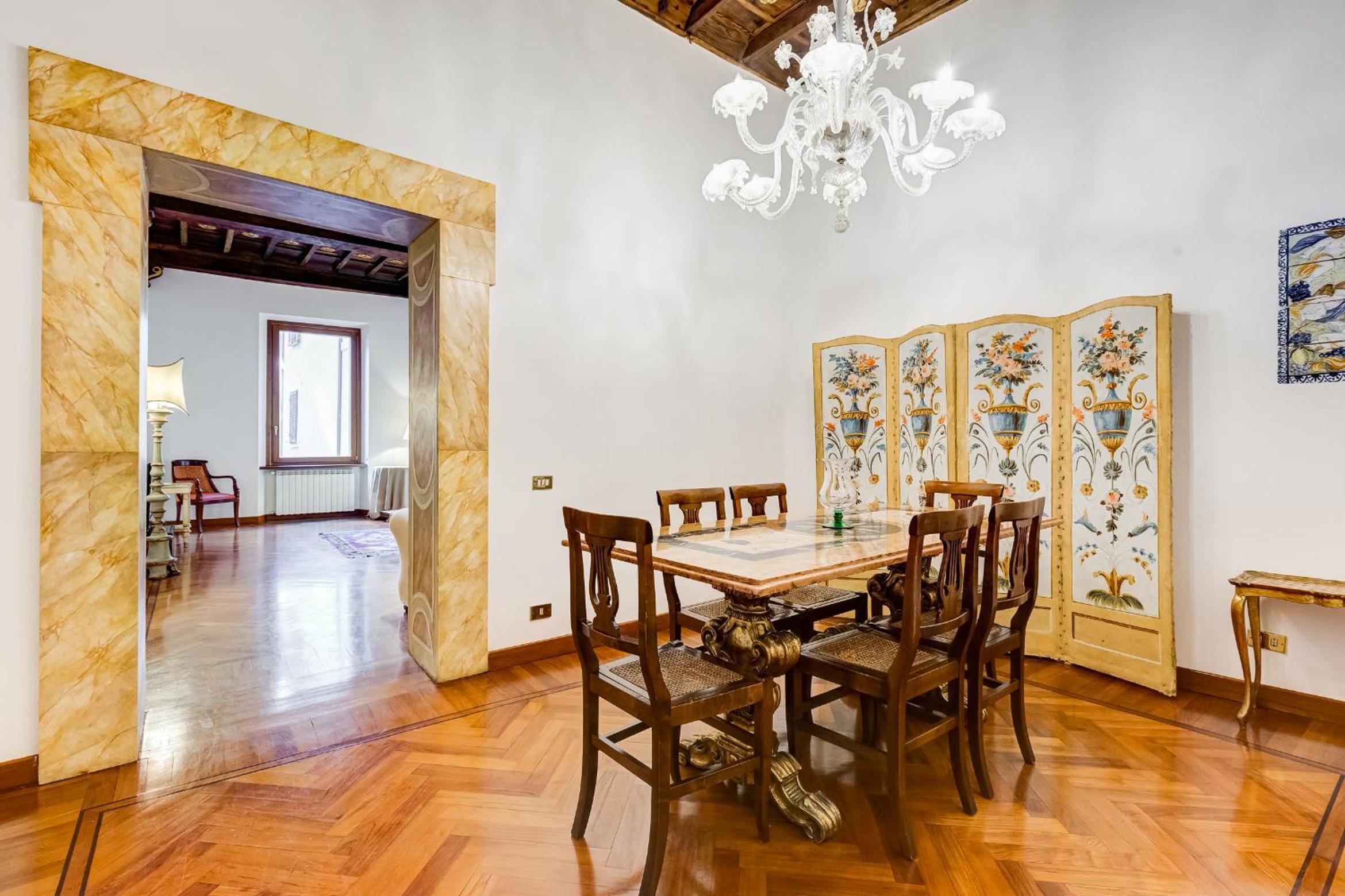 Historical apartment few steps from Piazza Navona