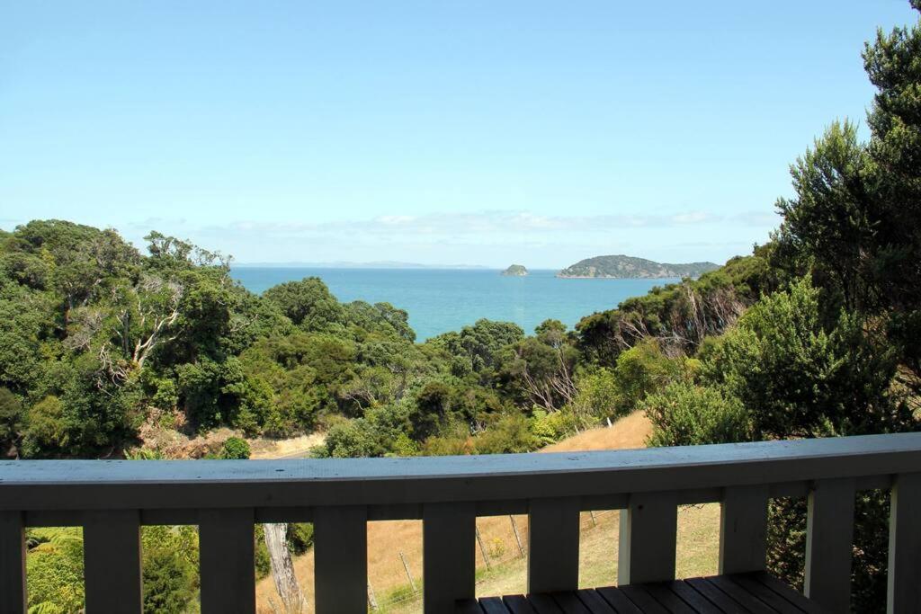 Pohutukawa Coastal Chalets