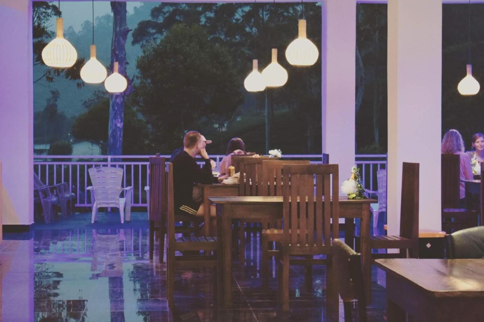Adams Peak Inn