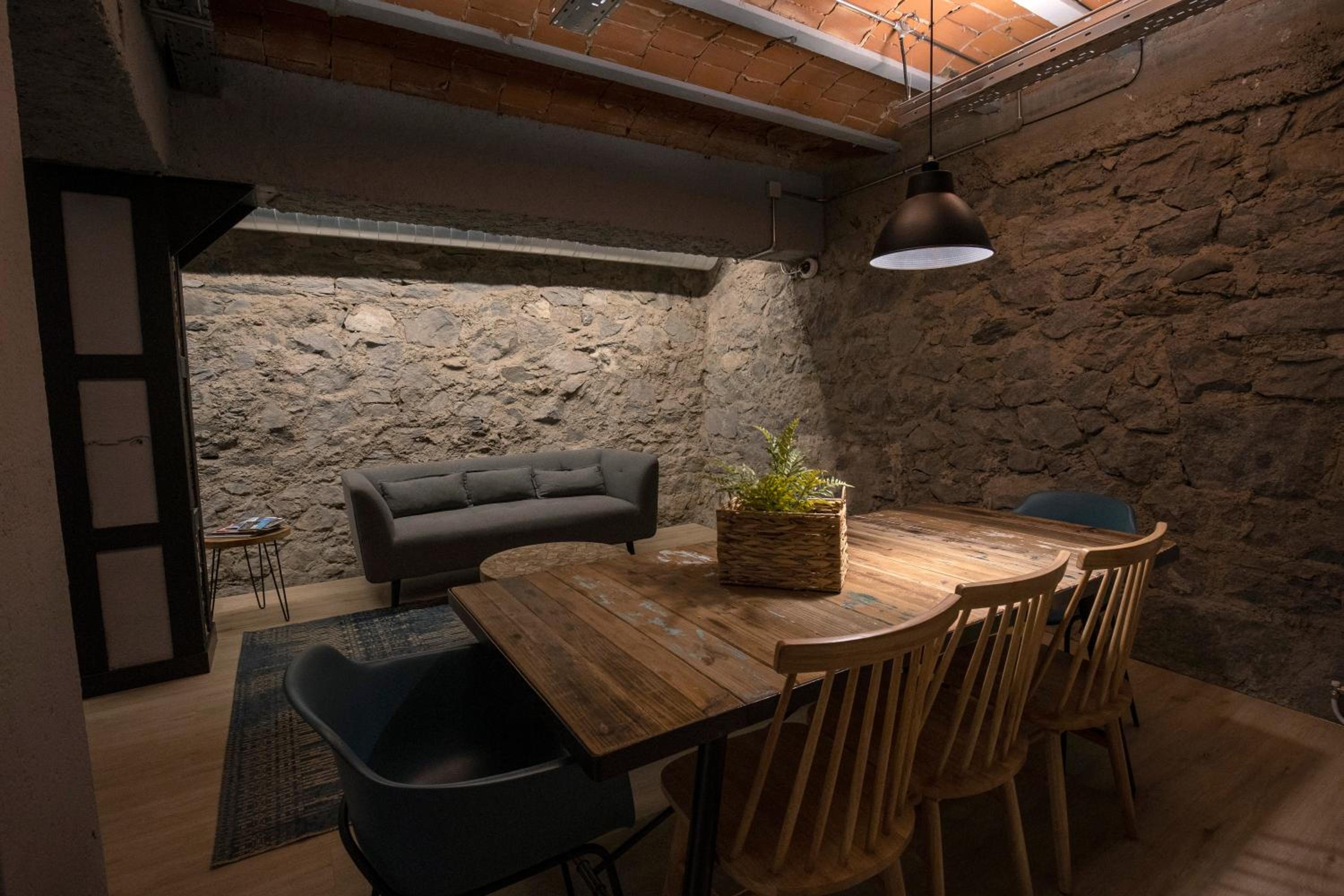 meeting & event spaces