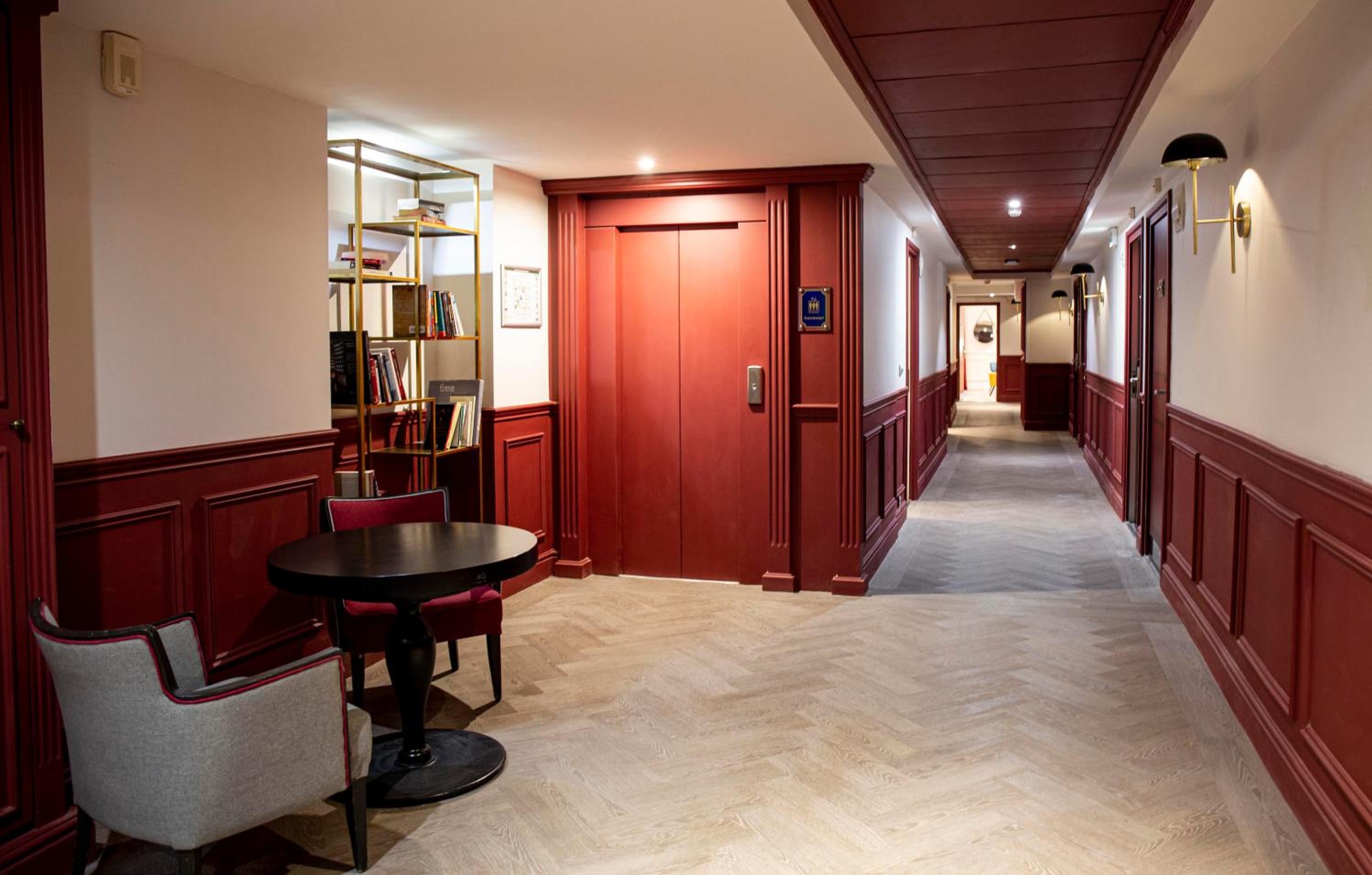 Montpellier Vacations - Hotel Royal - Property Image 1