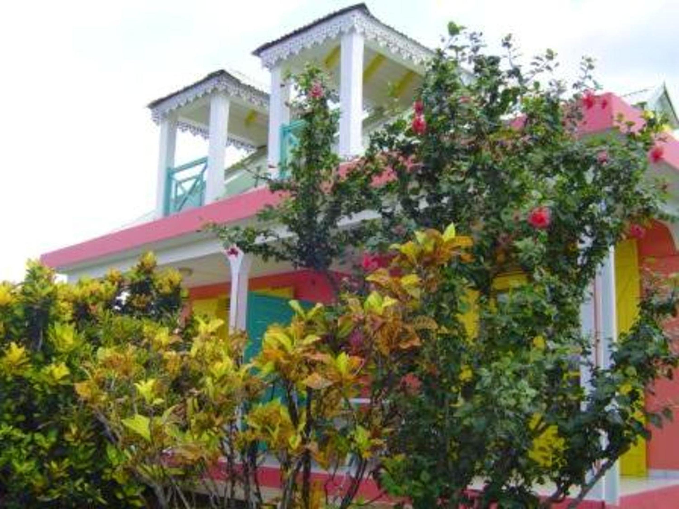 Maison cosy avec piscine a Sainte Rose