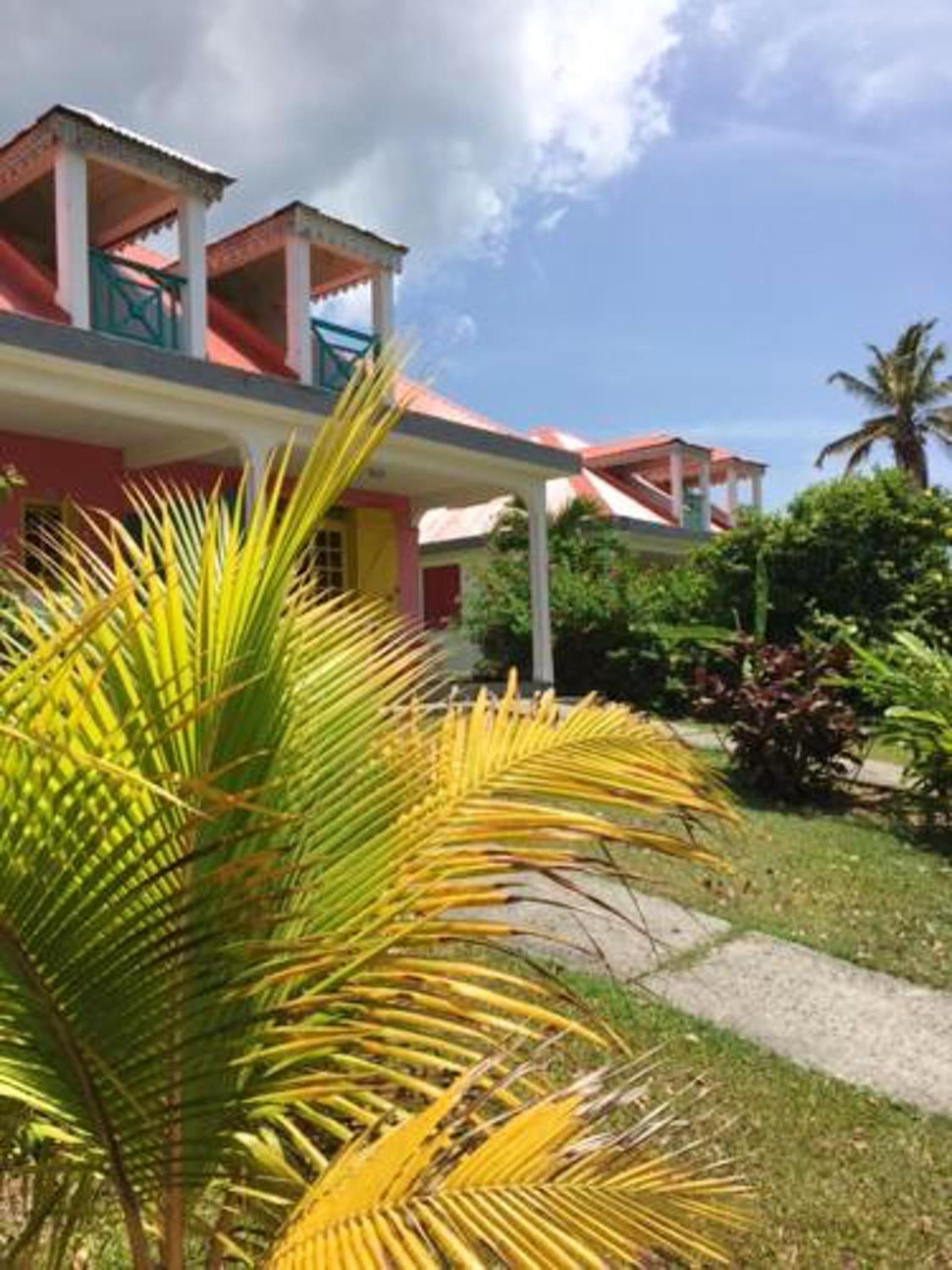 Maison cosy avec piscine a Sainte Rose