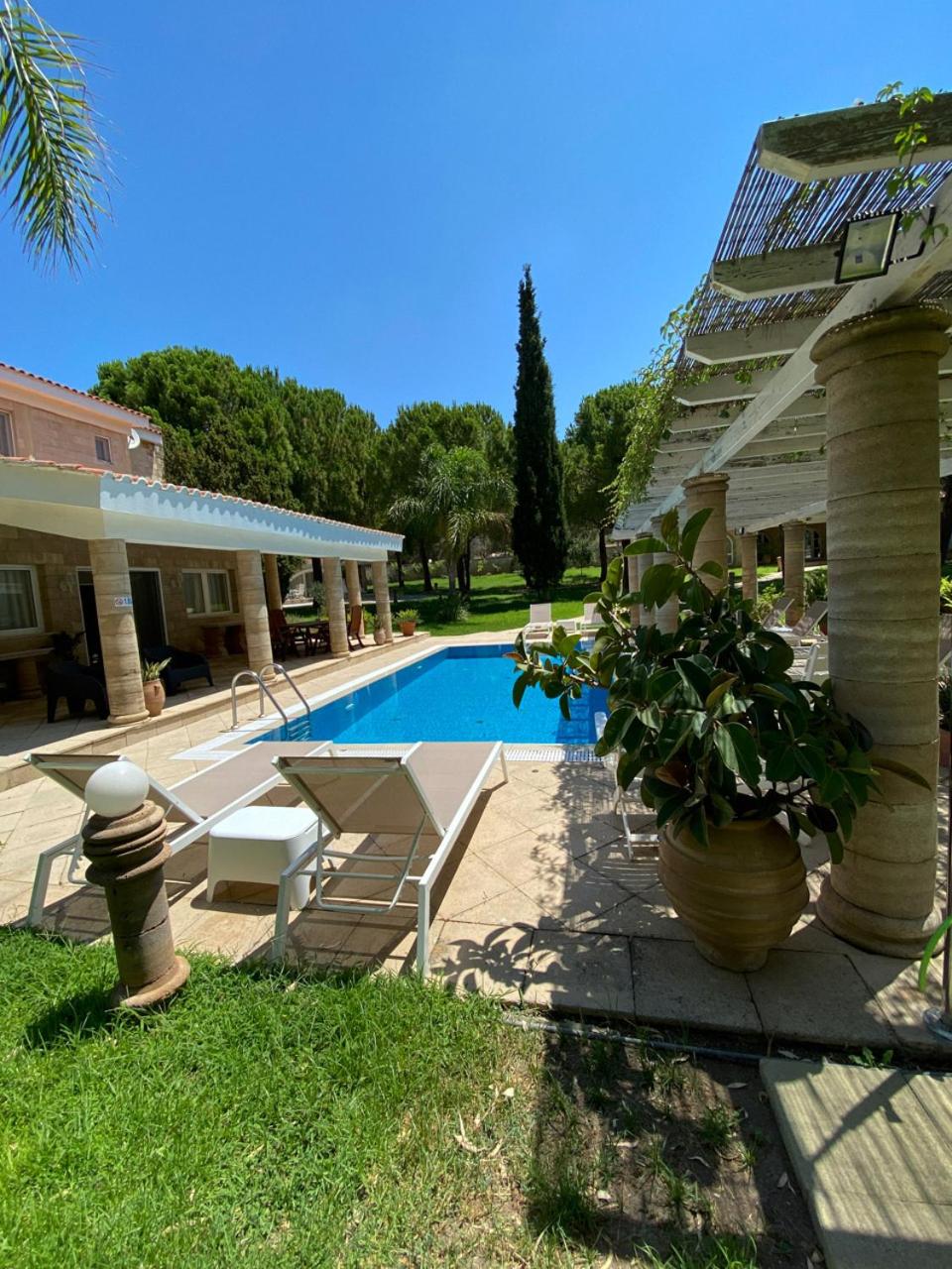 Nostrana Village Apartments view 3