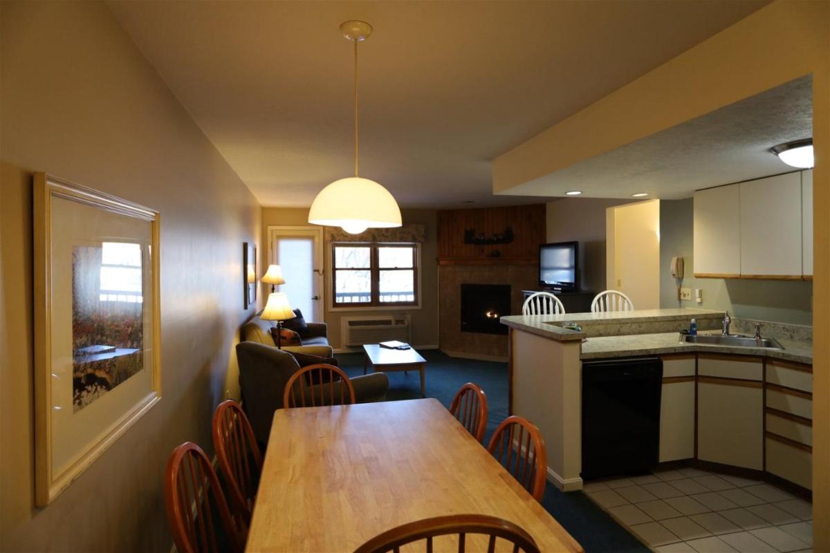 Deer Park 2 Bedroom With Free Shuttle To Loon Mountain! Dp170aw view 2