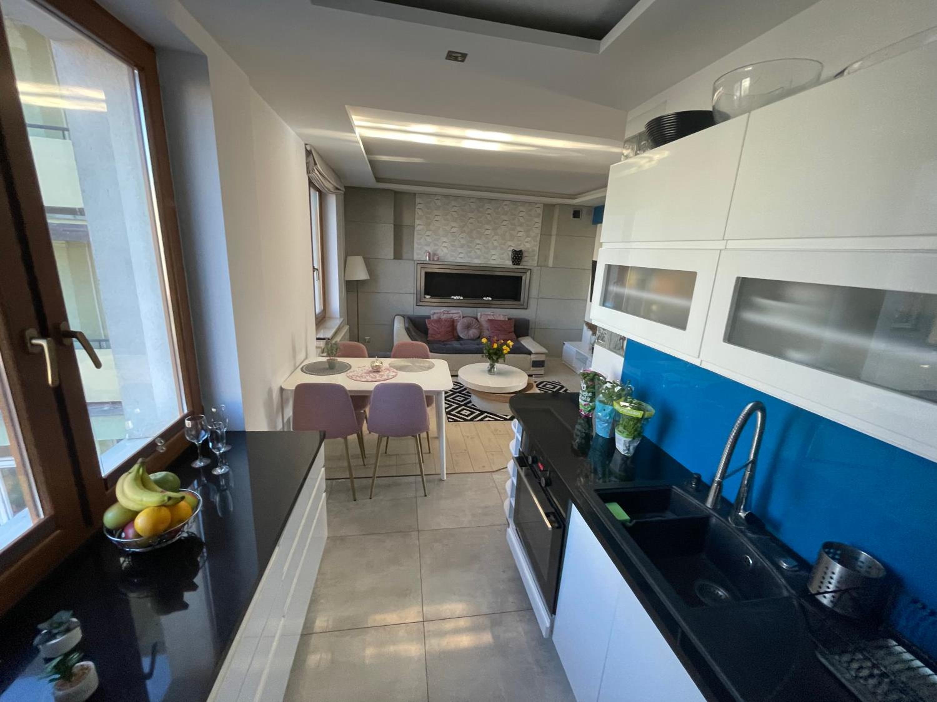 LUXURY BLUE APARTMENT by Marta, photo 3