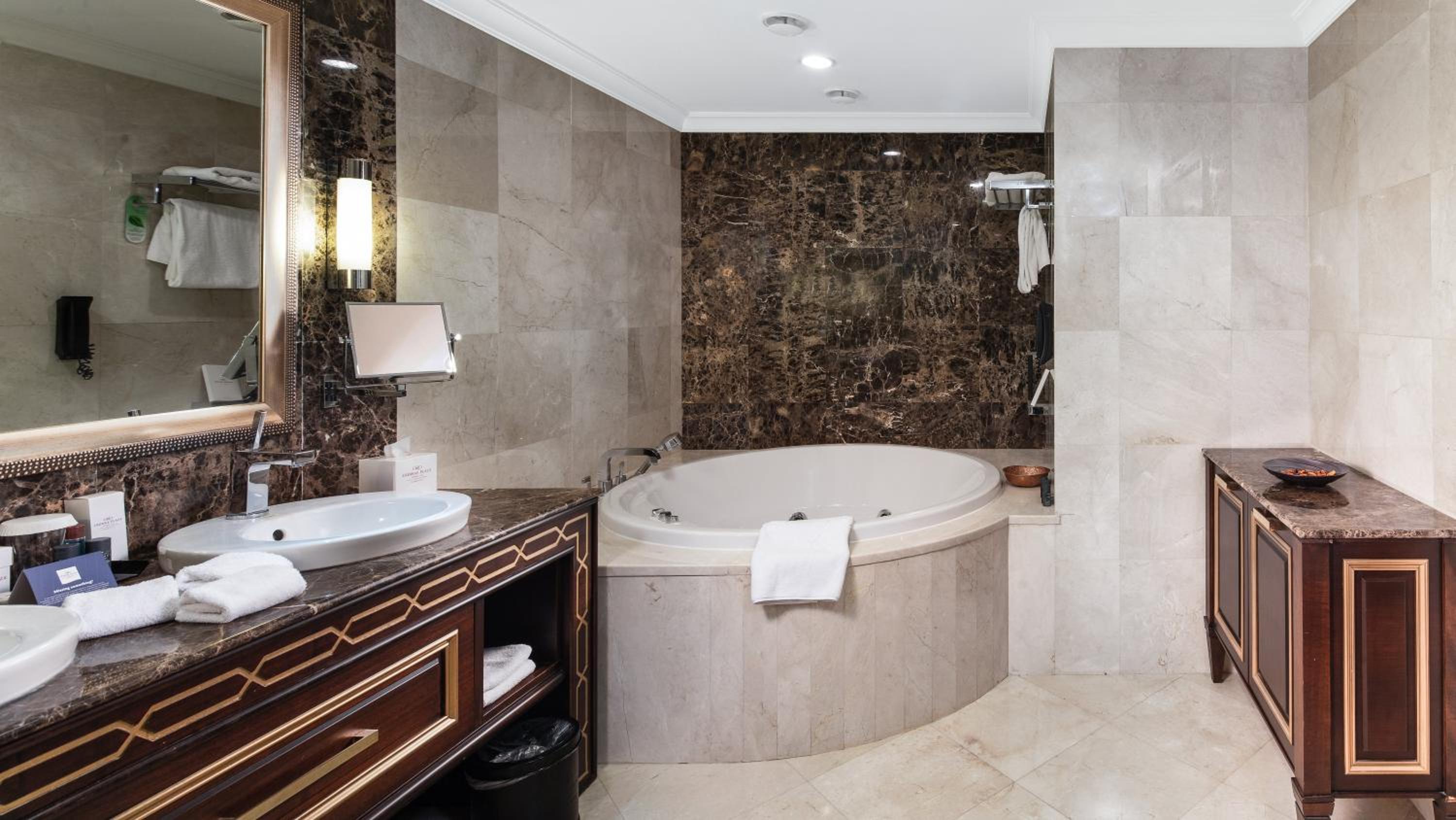 Crowne Plaza İstanbul Asia, bir IHG Oteli - Image 62