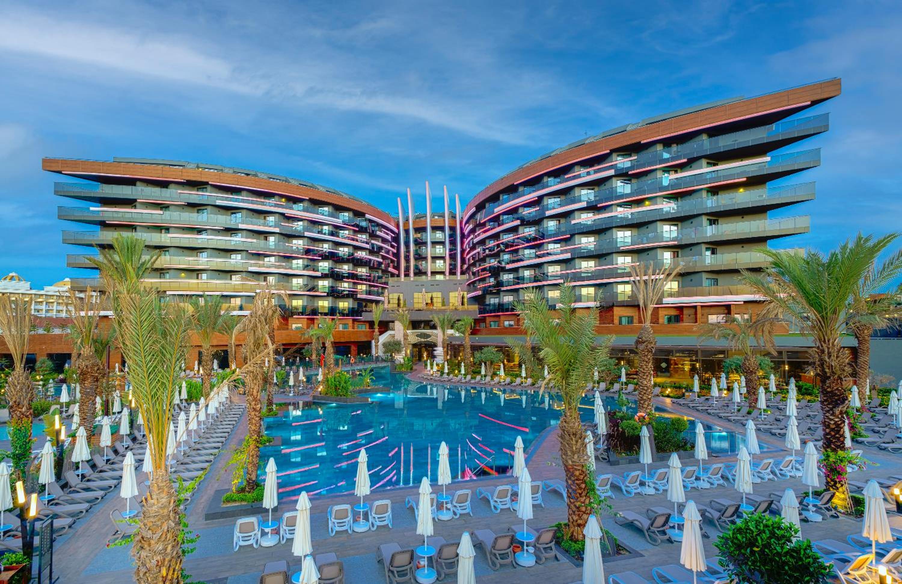 Side Vacations - Calyptus Kirman Premium - Ultra All Inclusive - Property Image 1