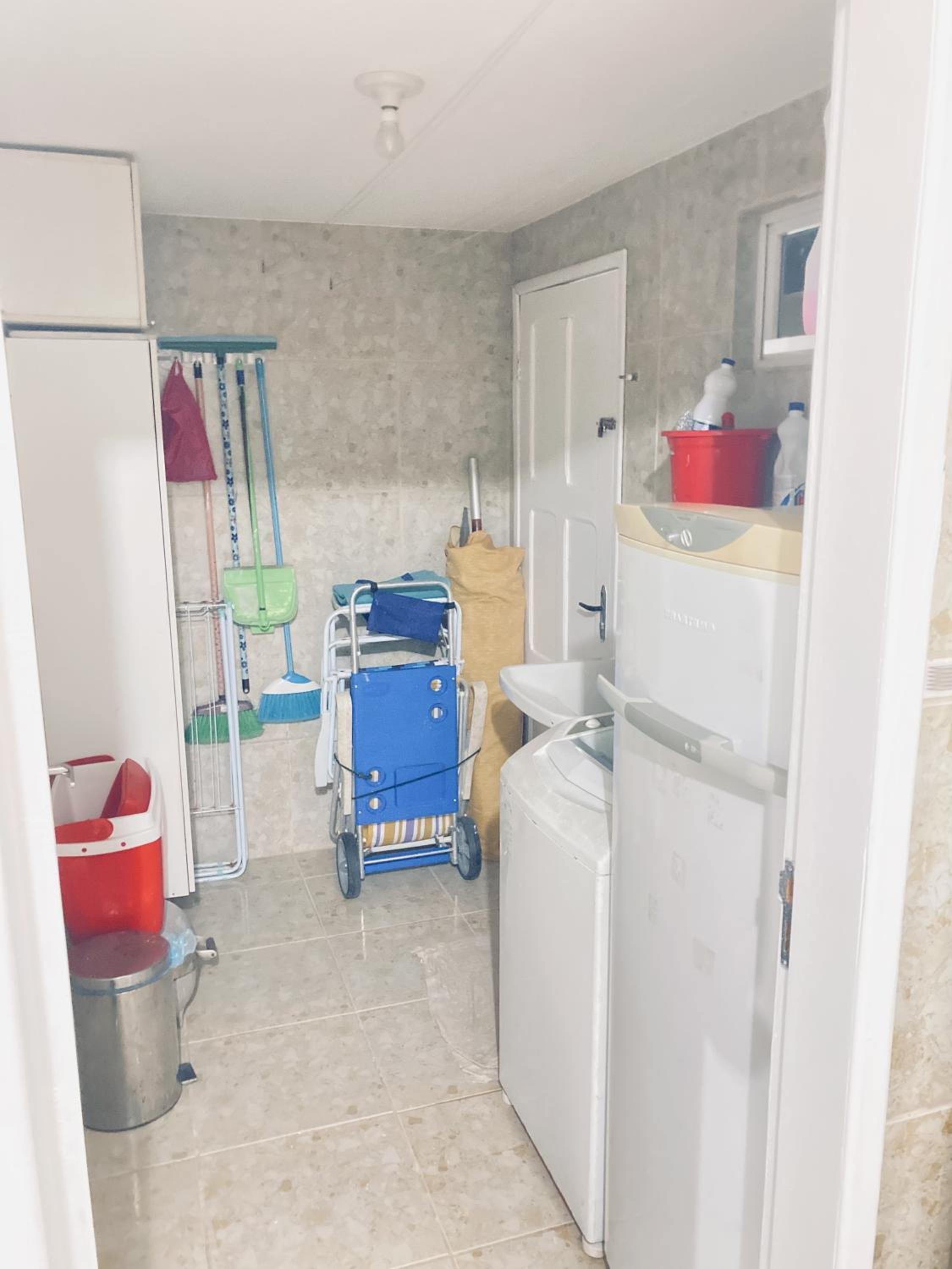 Casa completa com piscina e área de laser completa na praia BELA - PB