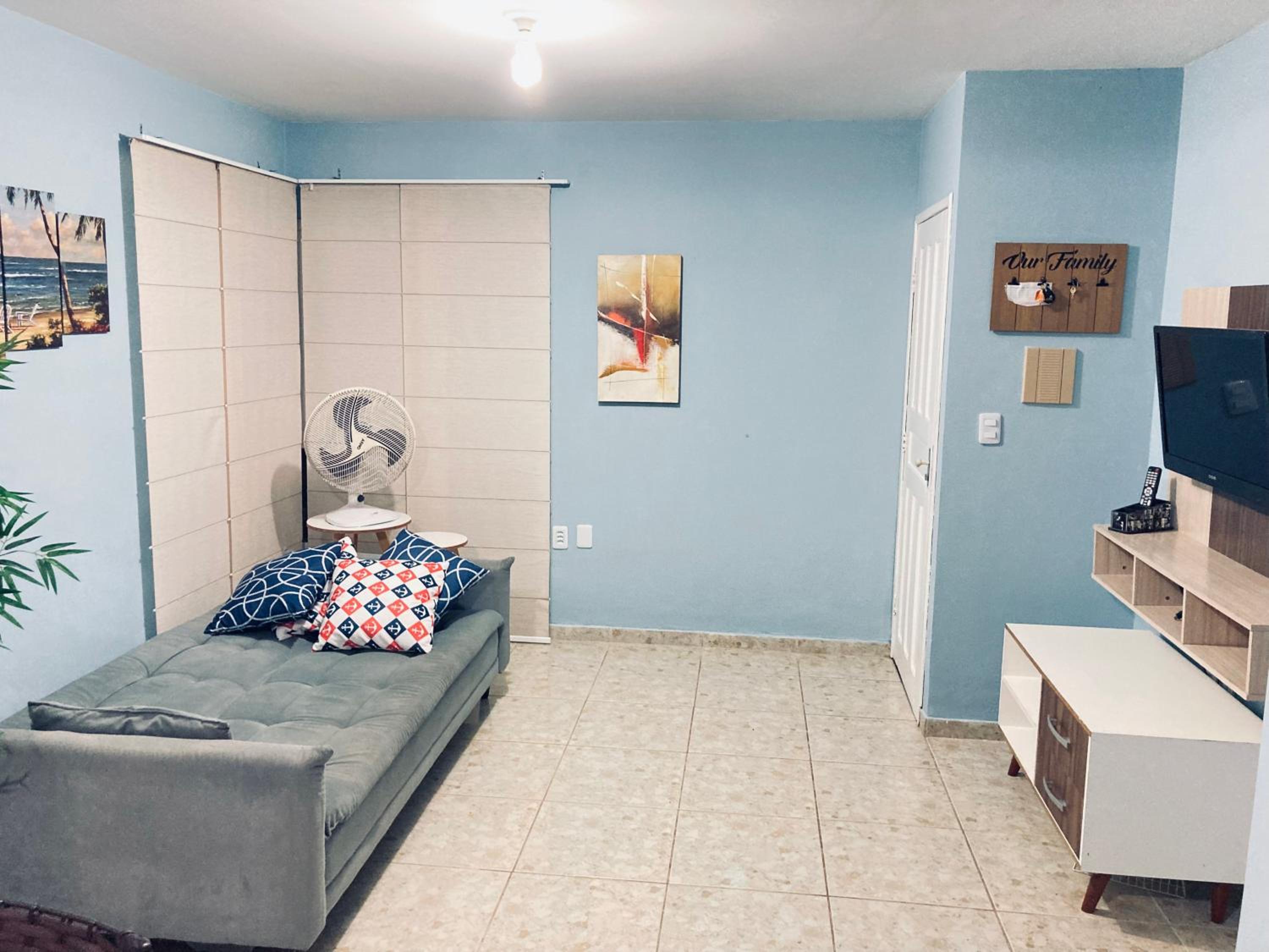 Casa completa com piscina e área de laser completa na praia BELA - PB
