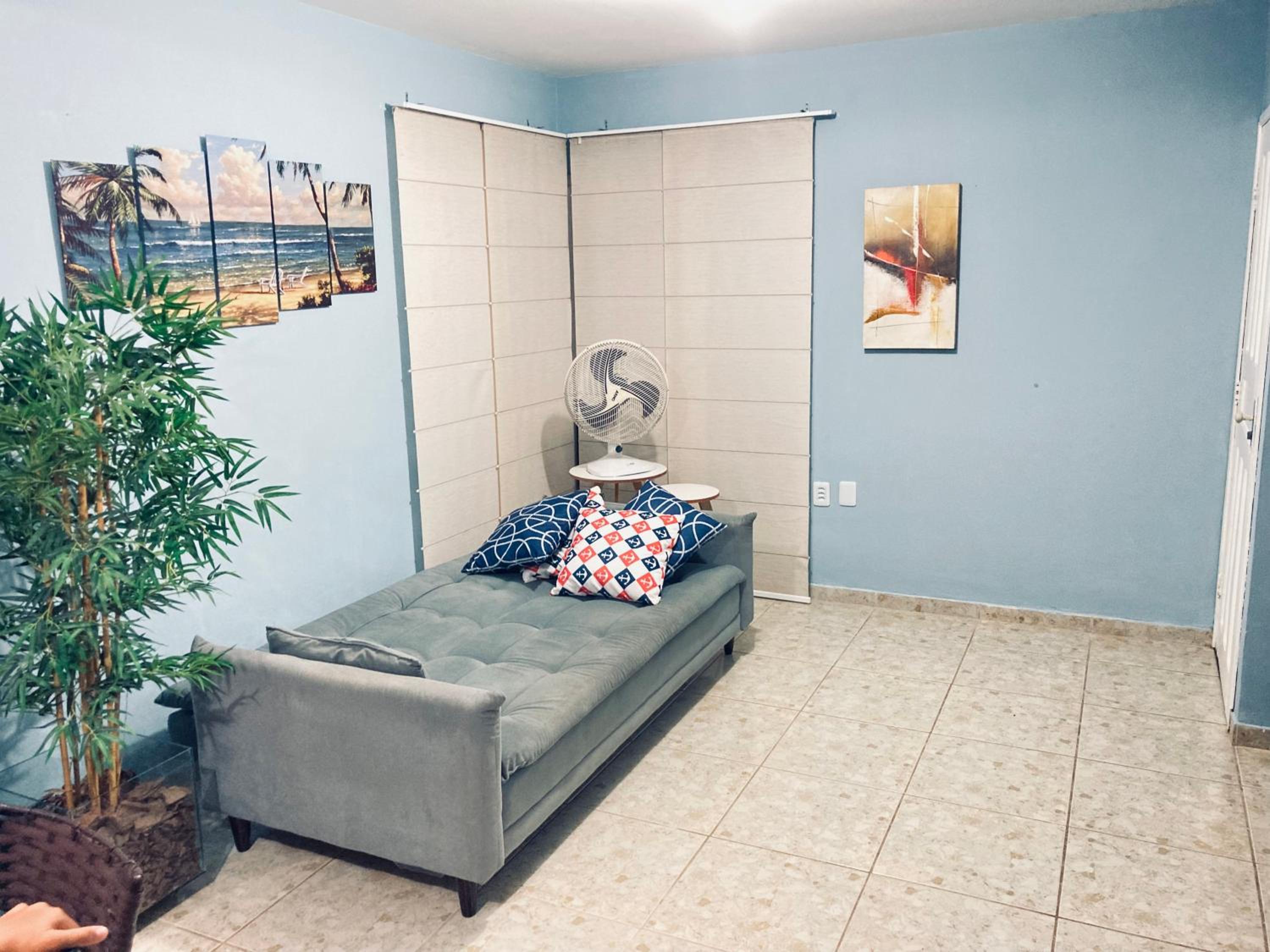 Casa completa com piscina e área de laser completa na praia BELA - PB