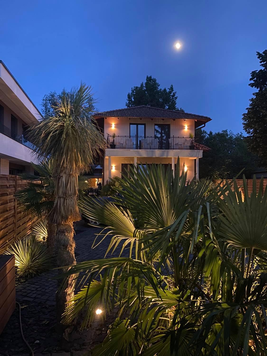 DV Premium Apartments